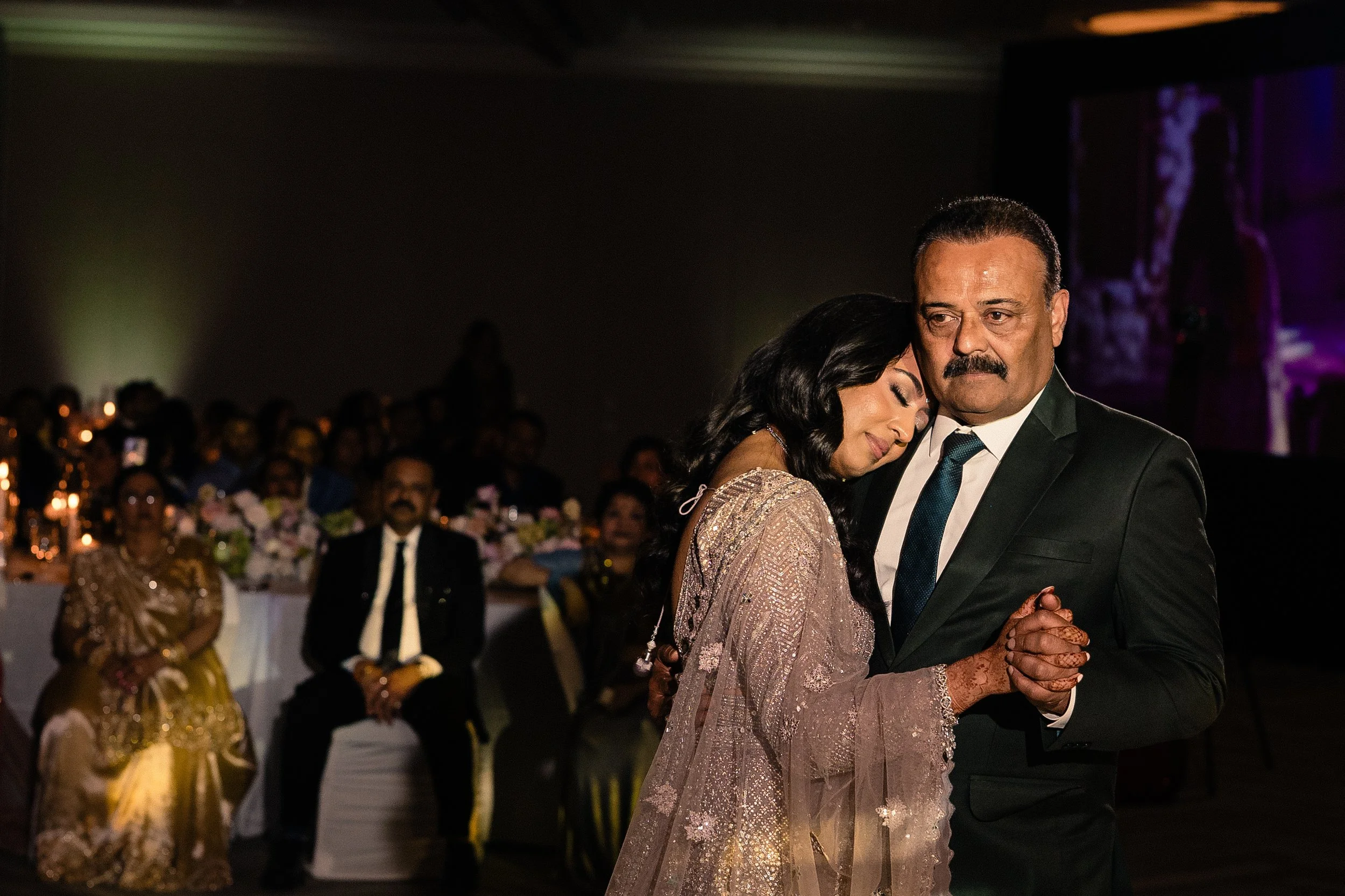 Gujarati-Wedding-Winnipeg-RBC-Convention-Centre-103.jpg