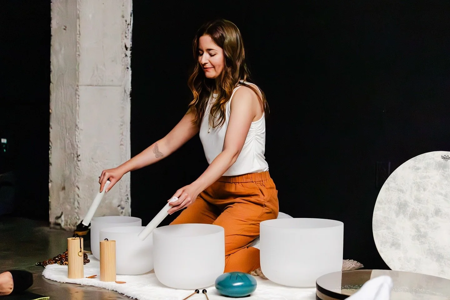 ✨If you&rsquo;d told me a year ago that I&rsquo;d be facilitating sound baths now, I wouldn&rsquo;t have believed you. It&rsquo;s absolutely amazing what can happen in a few months when the alignment is there. 

Just two weeks ago, I had the honor of