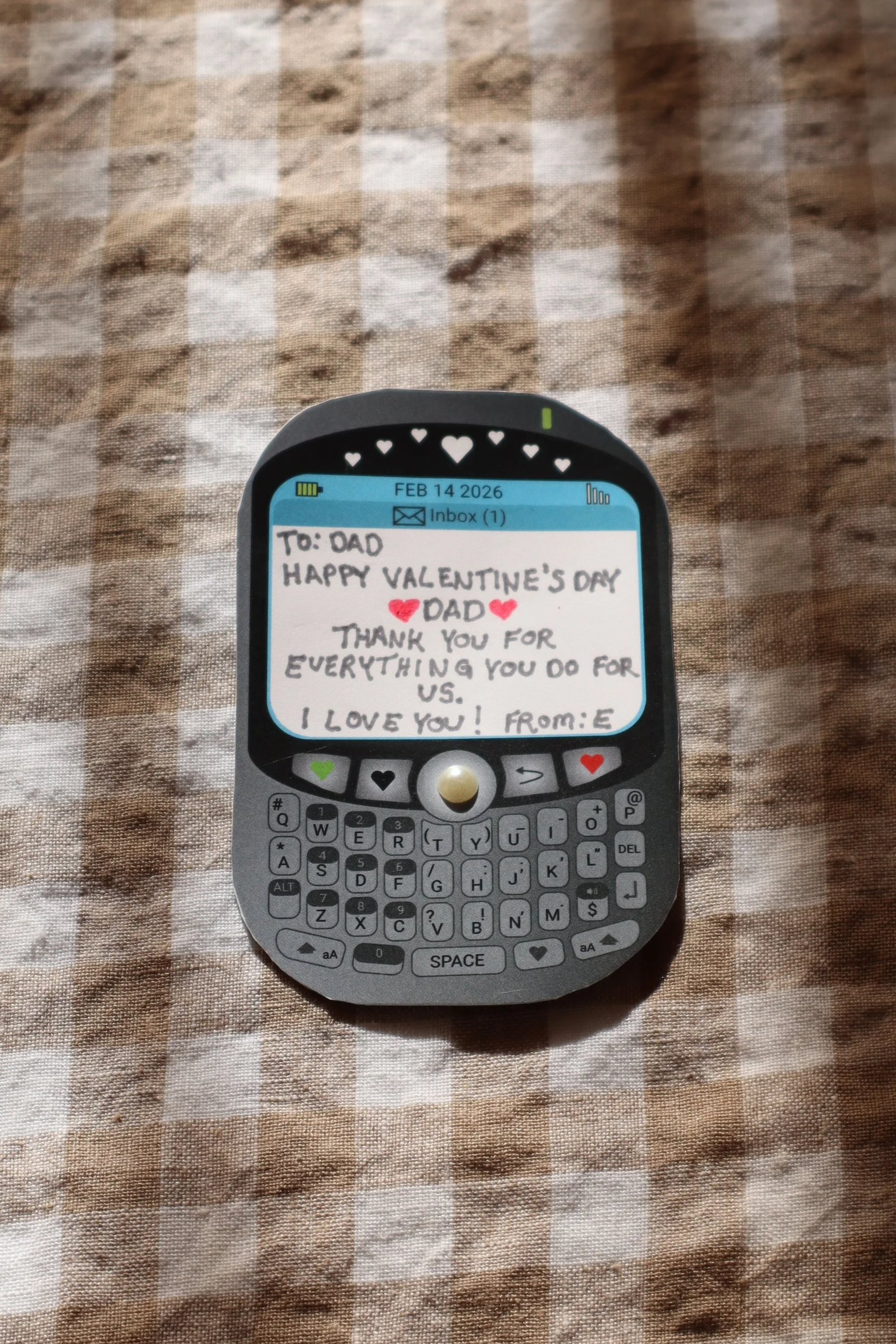 Full Keyboard Pearl Phone Valentine - Download