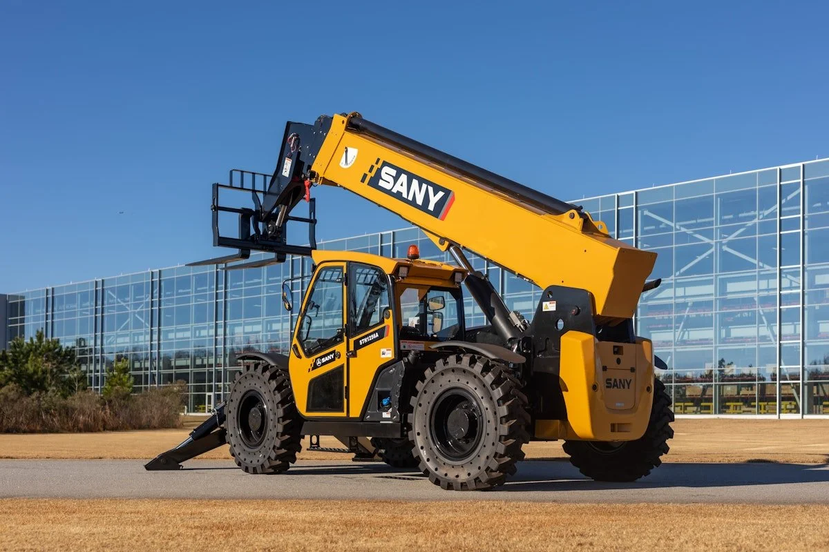   SANY STH1256A Telehandler    
 The SANY STH1256A telehandler is built for toughness. It offers excellent visibility as the operator can see all four tires from the seated position with no unobstructed views behind the machine. Standard features inc