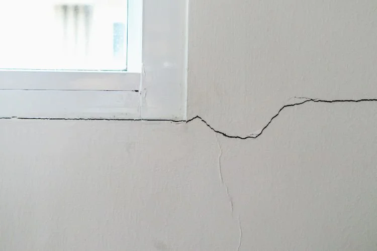 Why You Shouldn’t Ignore Cracks in Your Walls