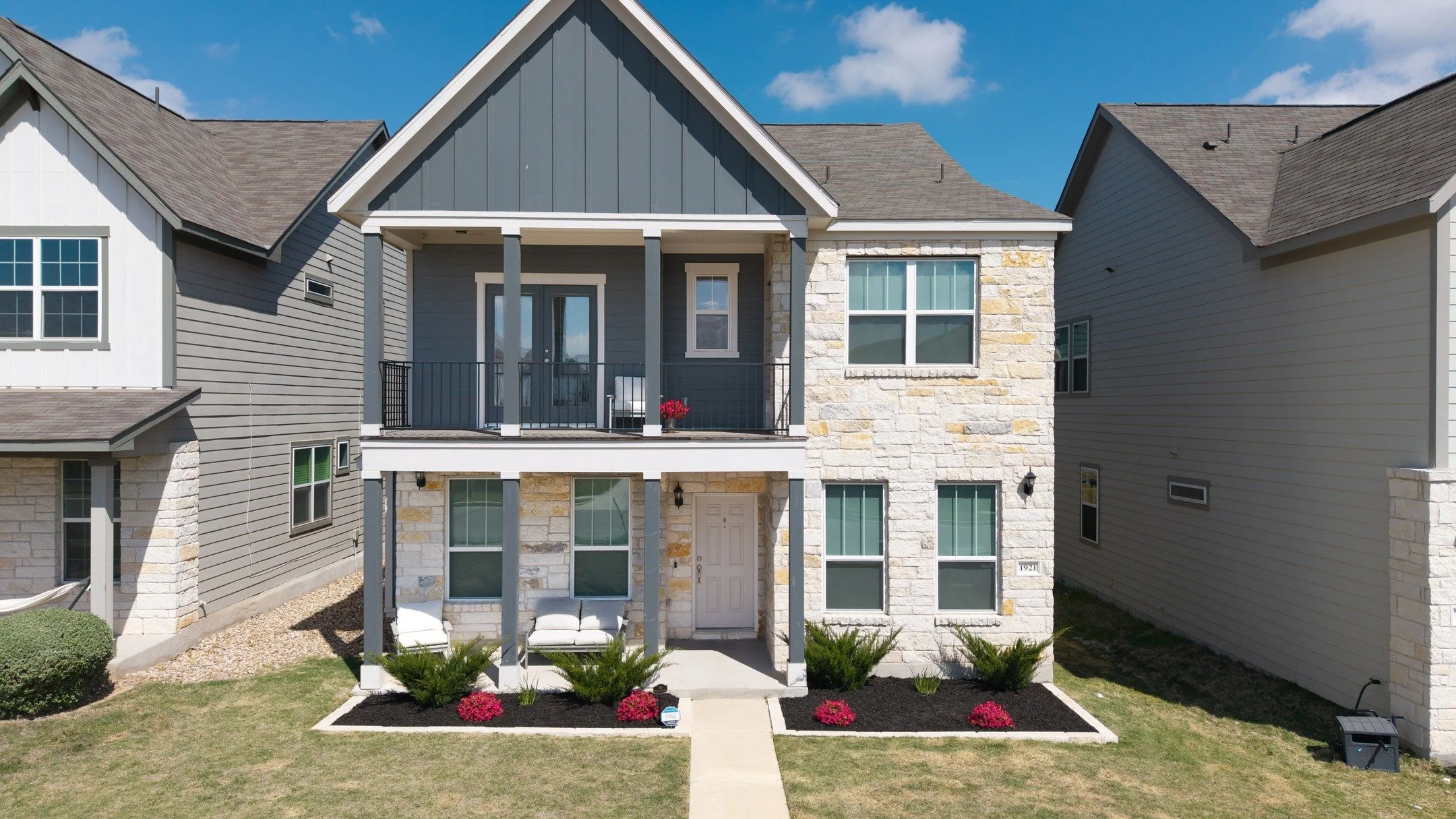 Grateful to have the opportunity to capture so many properties in Texas. Although this was not a large property, it was still beautiful with plenty of features.

#BotelloPhotography #RealEstate #Austin #Realestateagent #photography