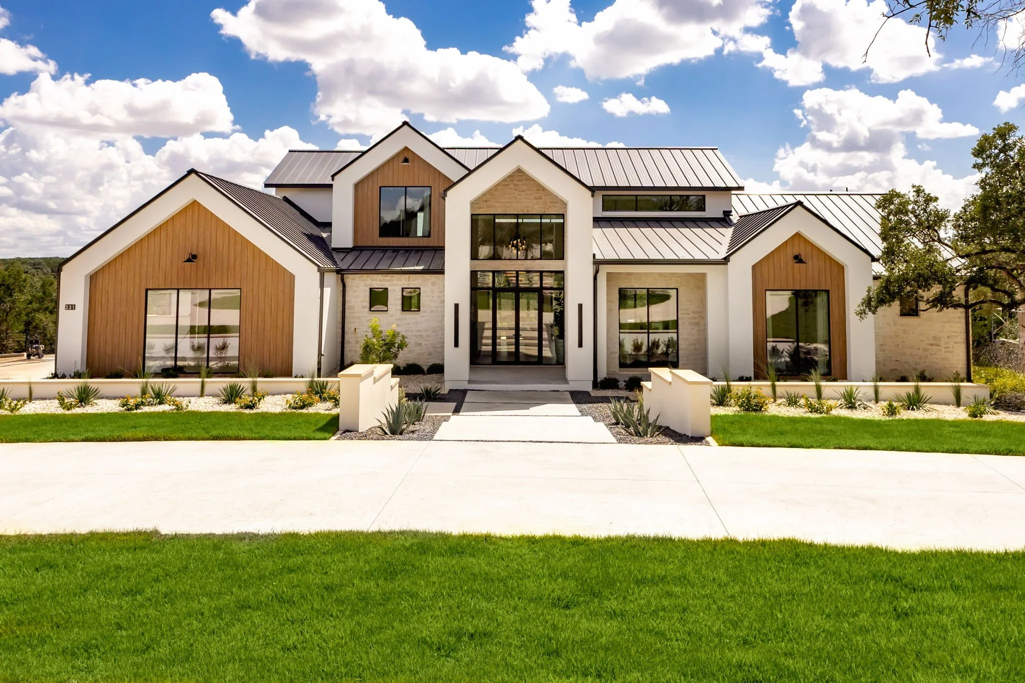 1-web-or-mls-5W6A8645.jpg
