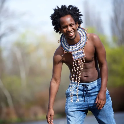 avatars-000322142031-osb4pg-t500x500-2.jpg