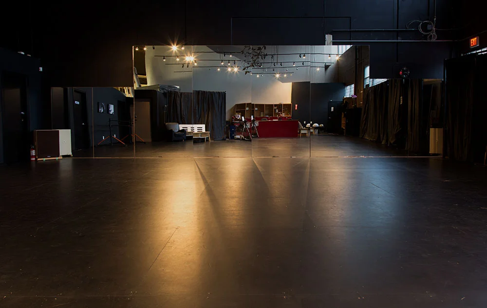 STUDIO - GROUND LEVEL