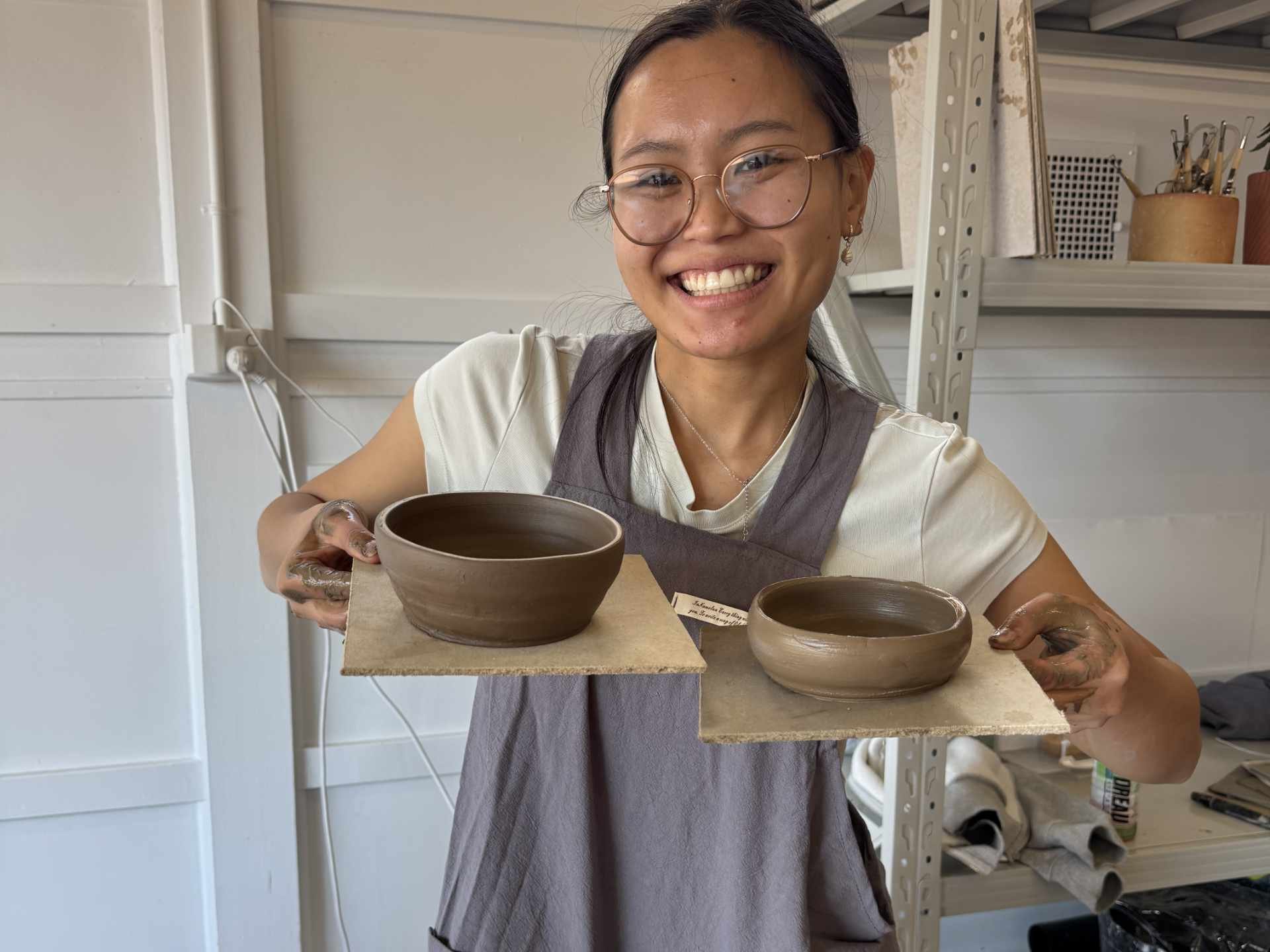 dimboola-pottery-wheel-class-happy-visitor.jpg