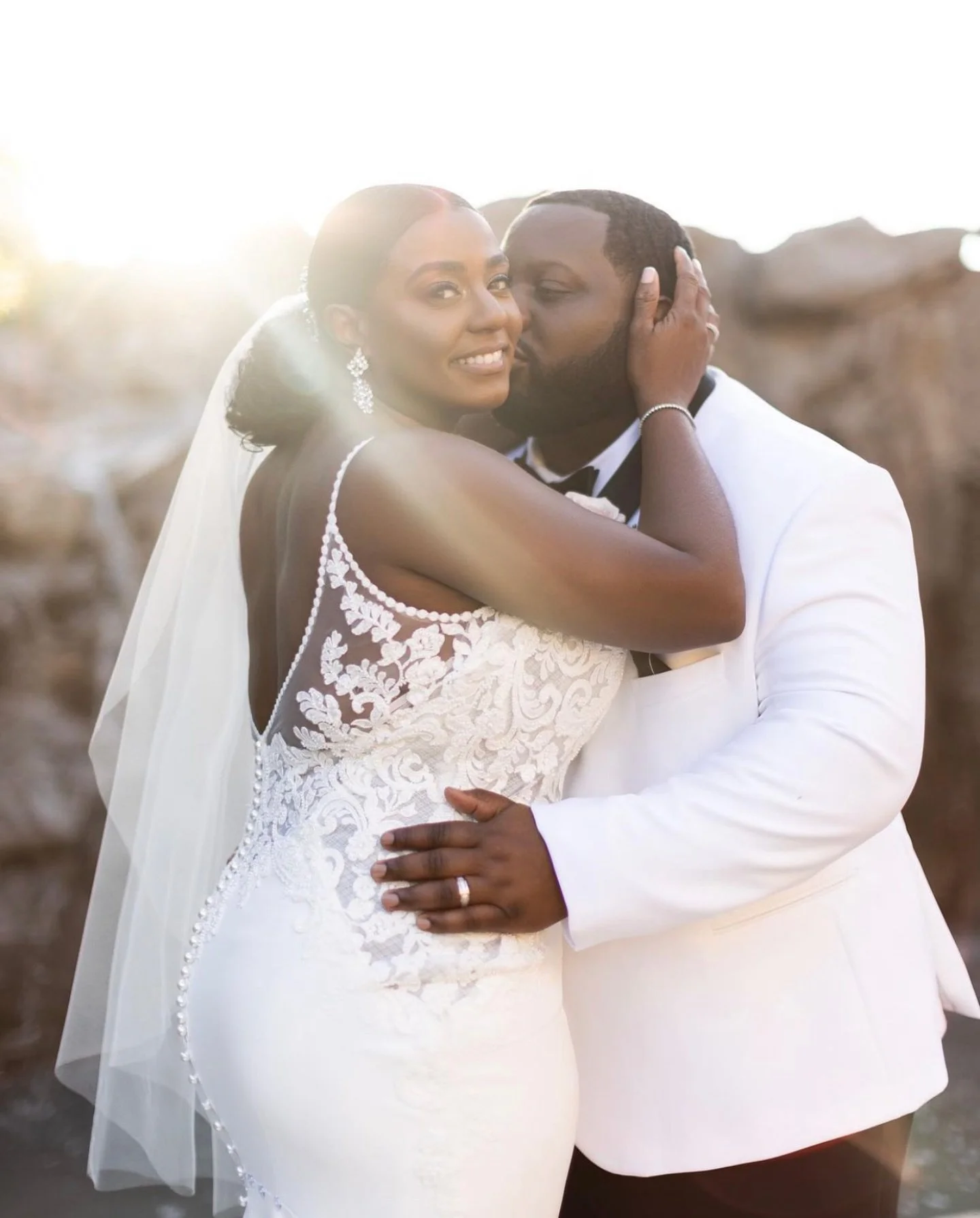 Reminiscing 🤍 6.30.22 💍
Our beautiful bride Ebony ✨
&bull;
Have you booked yet? During the wedding planning process, we highly recommend booking and securing your wedding date minimum of 6 months in advance, 8months to a year+ out is ideal. Especia