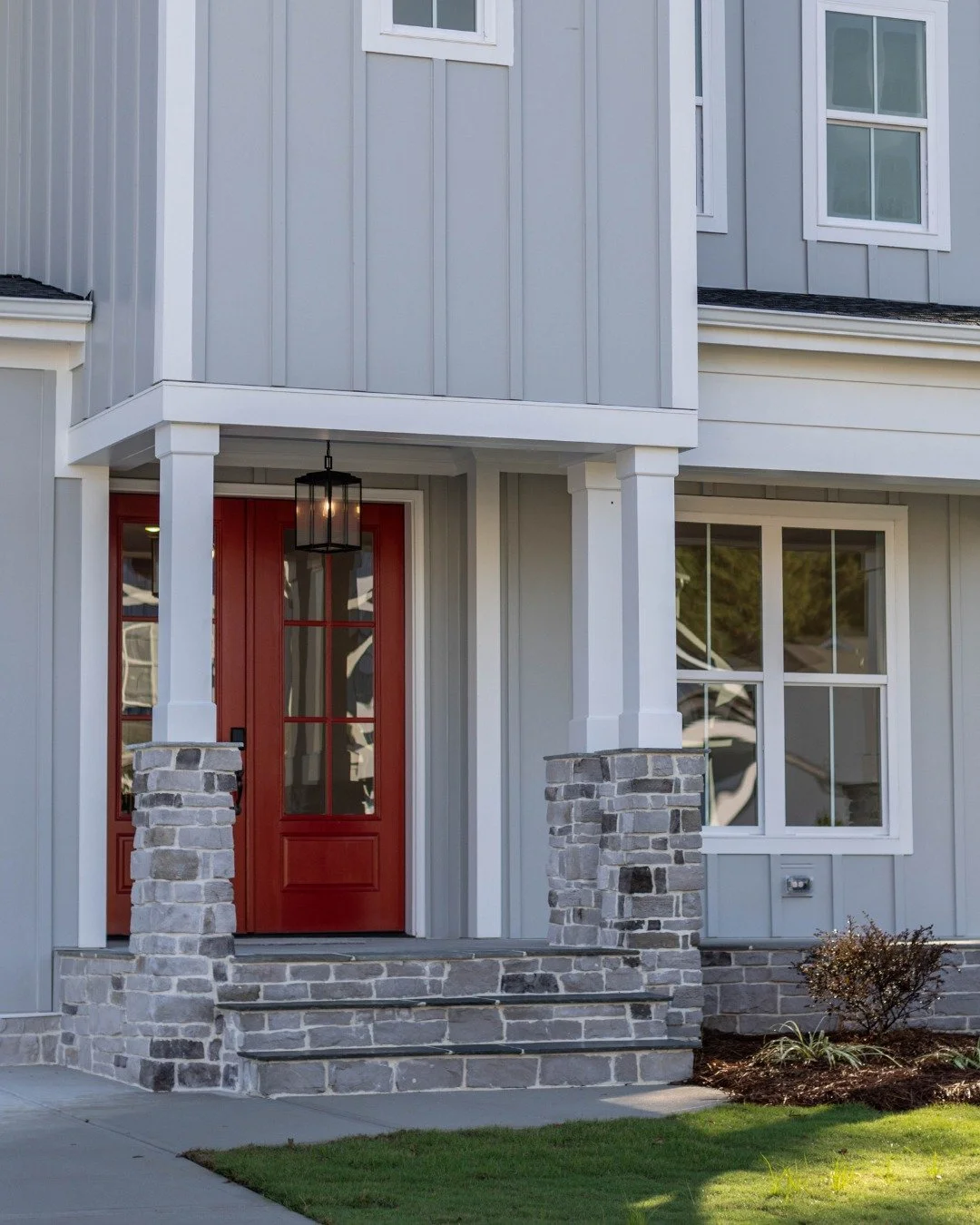 There's no better way to kick off the week than sharing some kind words! Check out this recent Bentwinds Bluffs testimonial 🥹 👉 

"The experience was wonderful from the very beginning. This was a spec home, and they exceeded my expectations wi