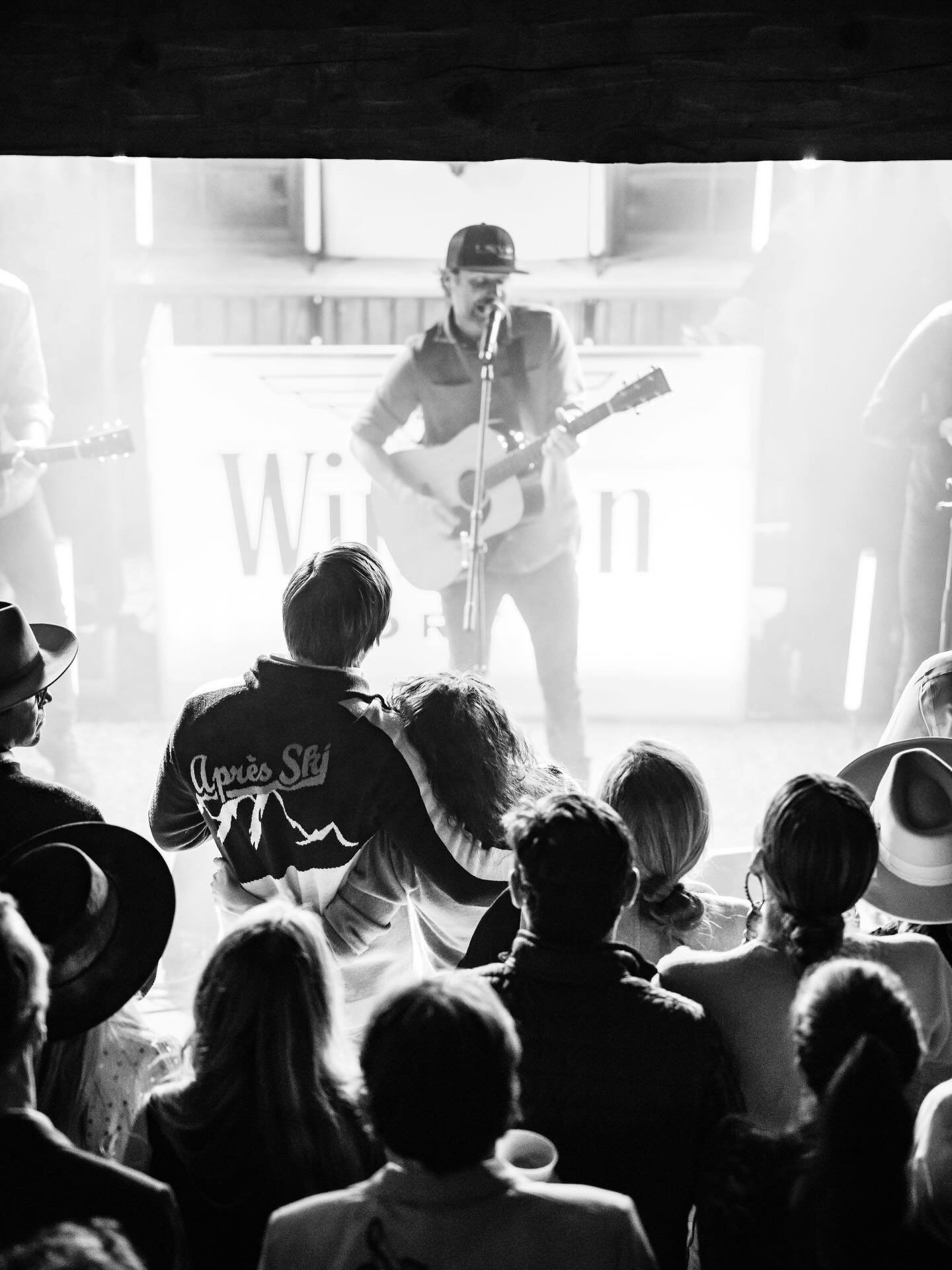 The best events are authentic representations of the people we are celebrating and this one was overflowing with love at every turn&hellip; and not just because it was Valentine&rsquo;s Day!

Photo | @aurelie.slegers
Venue | @gorrono_ranch 
Entertain