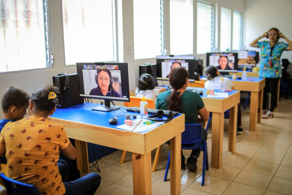 Centro de Atención a Distancia inicia operaciones en Suchitepéquez 