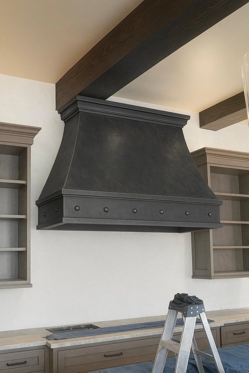 RANGE HOOD BLACKENED.jpg