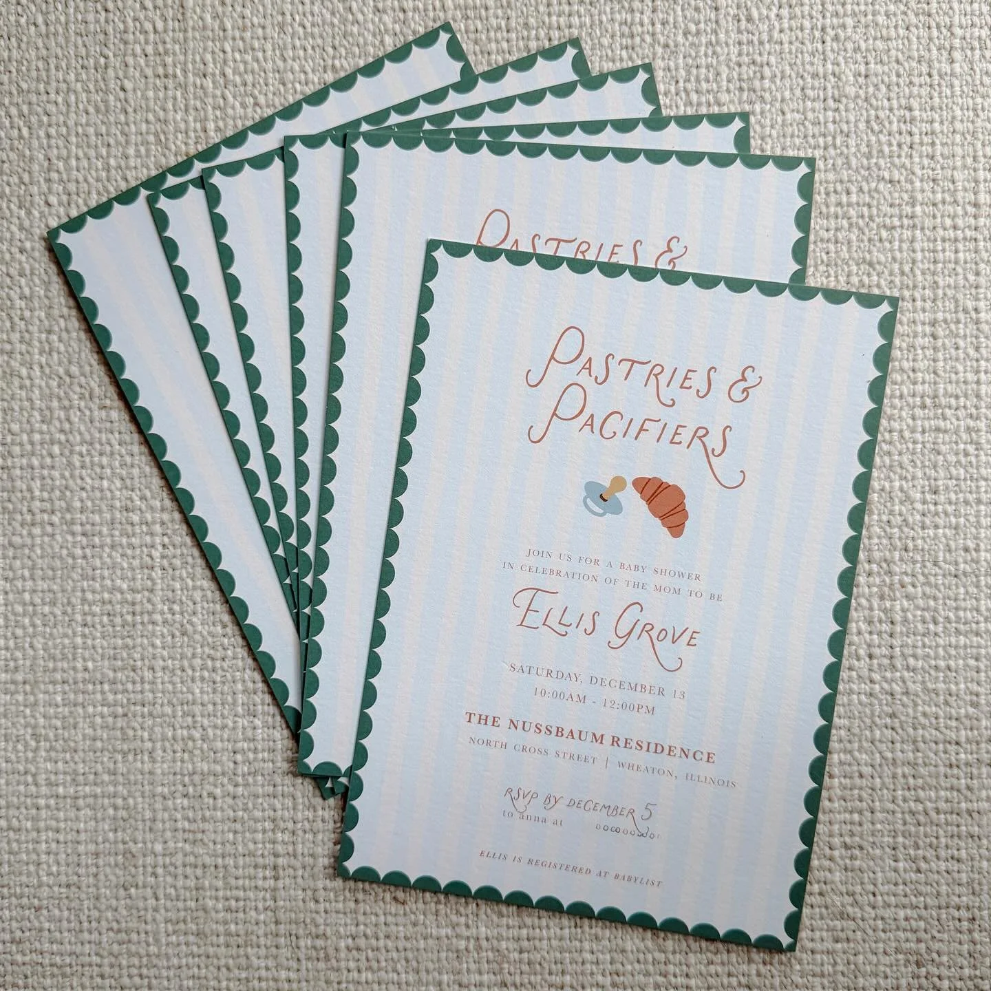 We&rsquo;ve officially found our new favorite theme! There was no shortage of fun designing the party decor for this pastry-centered baby shower 🥐👶🏼 

#babyshowertheme #babyshower #pastriesandpacifiers #mainandwestdesign #custominvitations #partyd