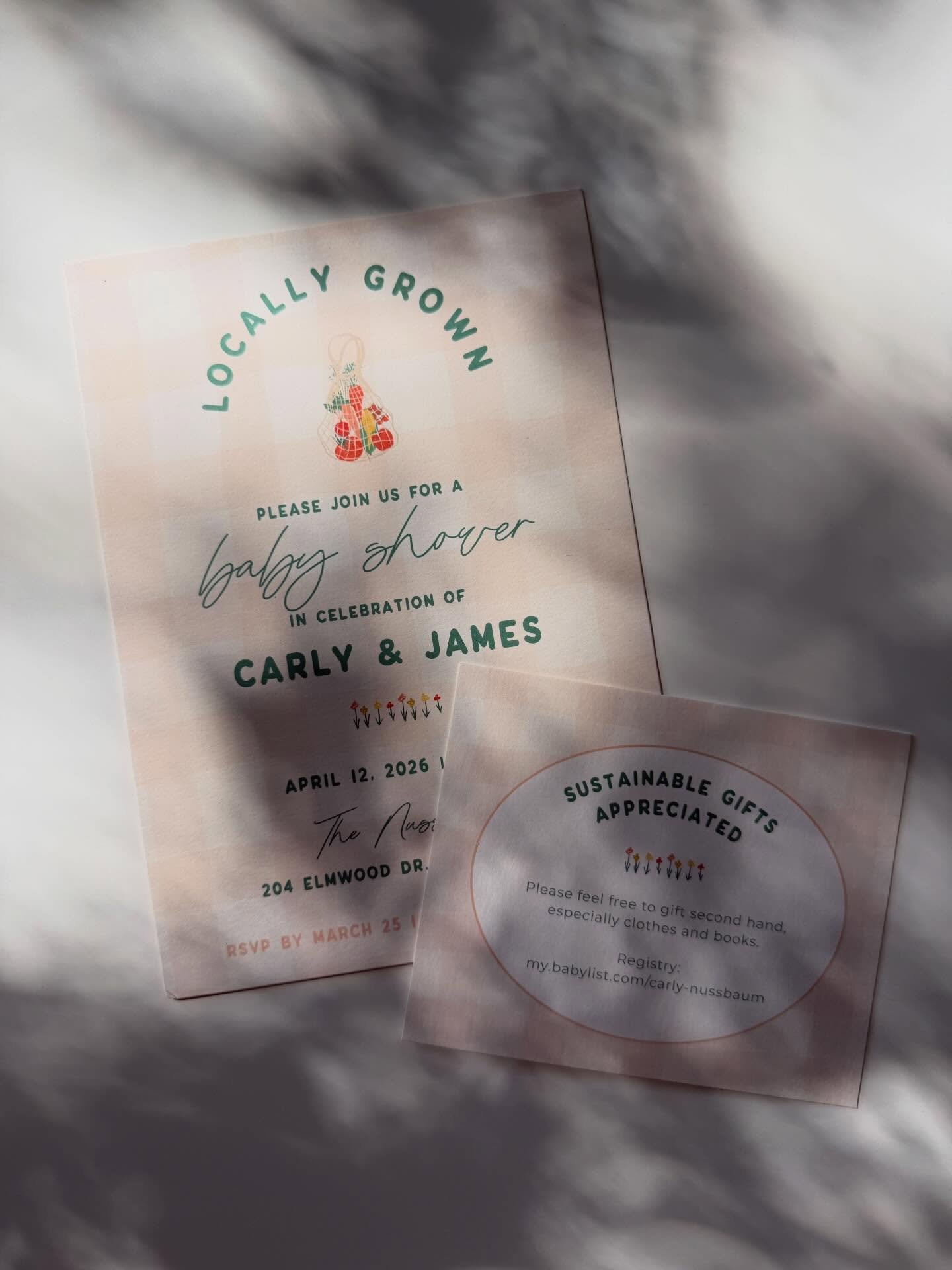 One of our most loved Etsy invitations, perfectly in season 🌷🧺🥬

See the full suite on our Etsy shop through the link in our bio!

Locally grown farmers market baby shower custom invitations