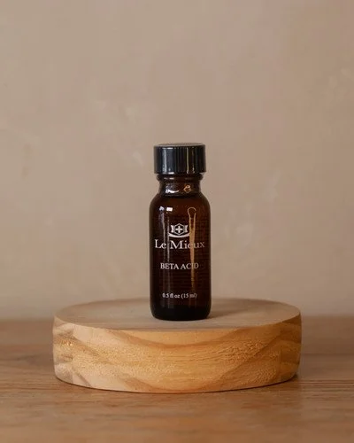 Let’s Talk Acids: A Beginner’s Guide to Skincare Acids 🧪 