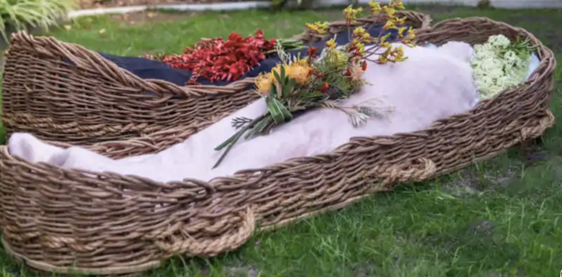 Weaving a Shroud Carrier - a weekend immersion into shrouding Castlemaine