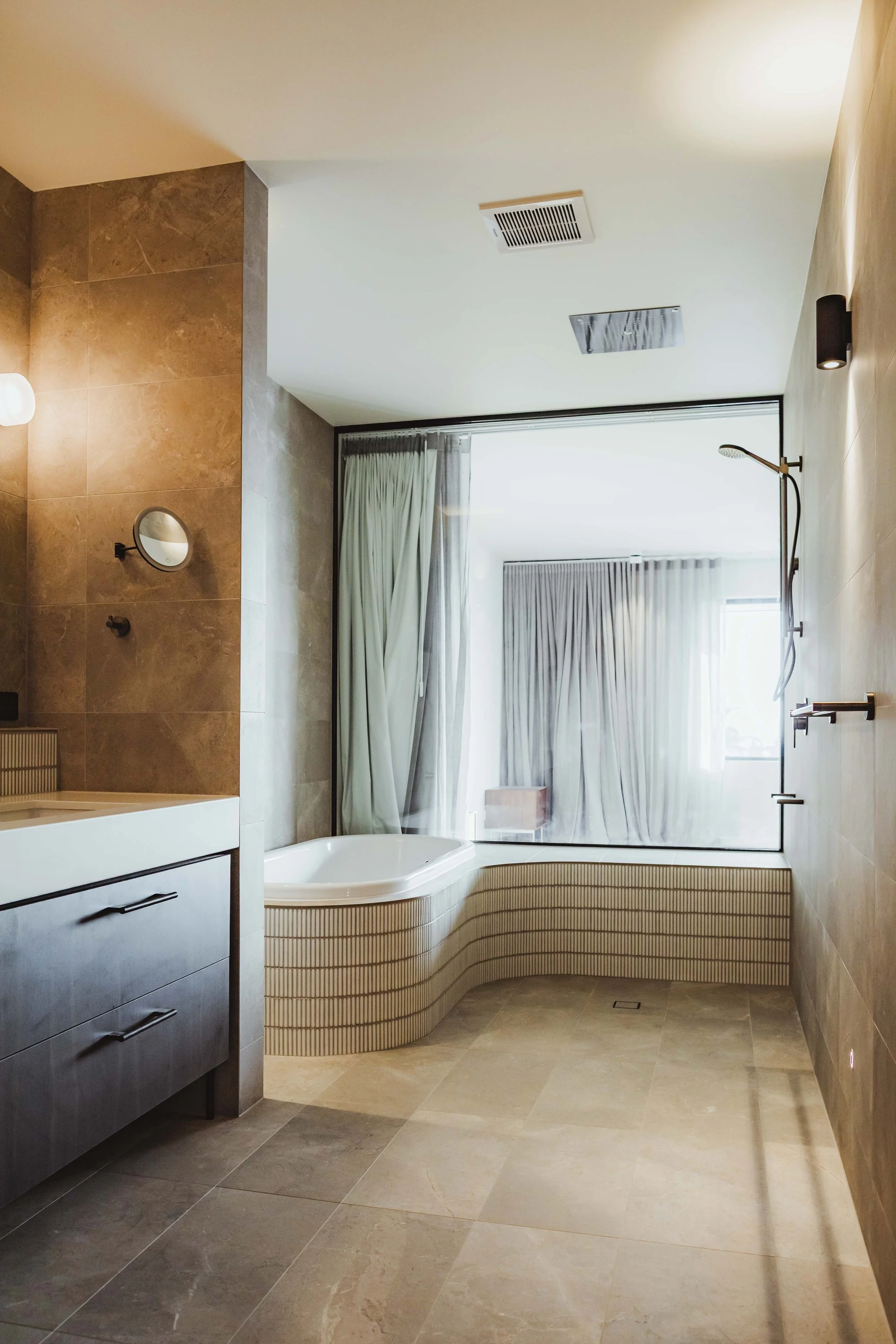 CITY_BEACH (83 of 92).jpg