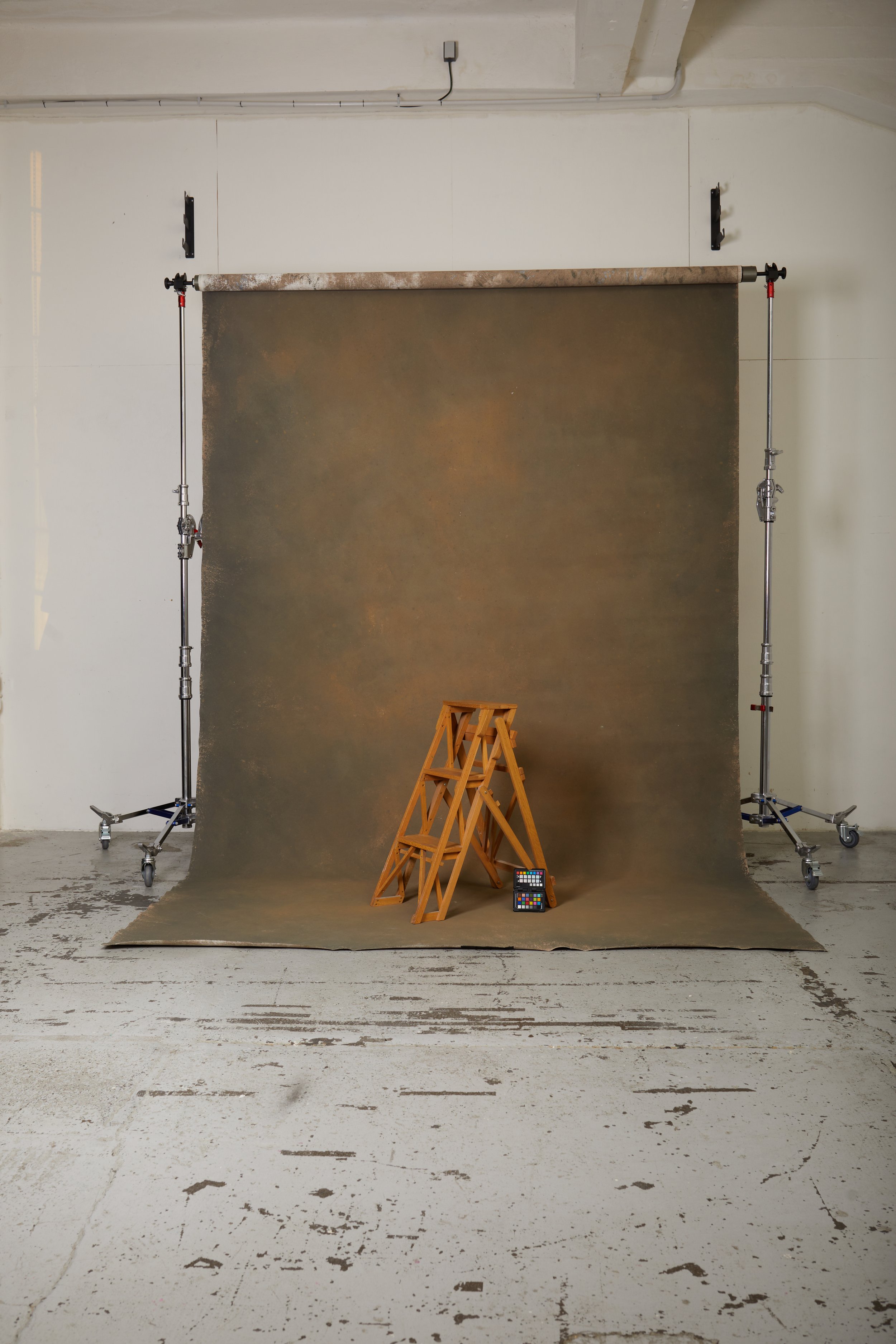 Dark Ochre