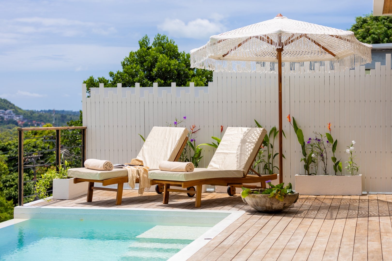 Villa Lilly of the Valley - May 2025 (9).jpg