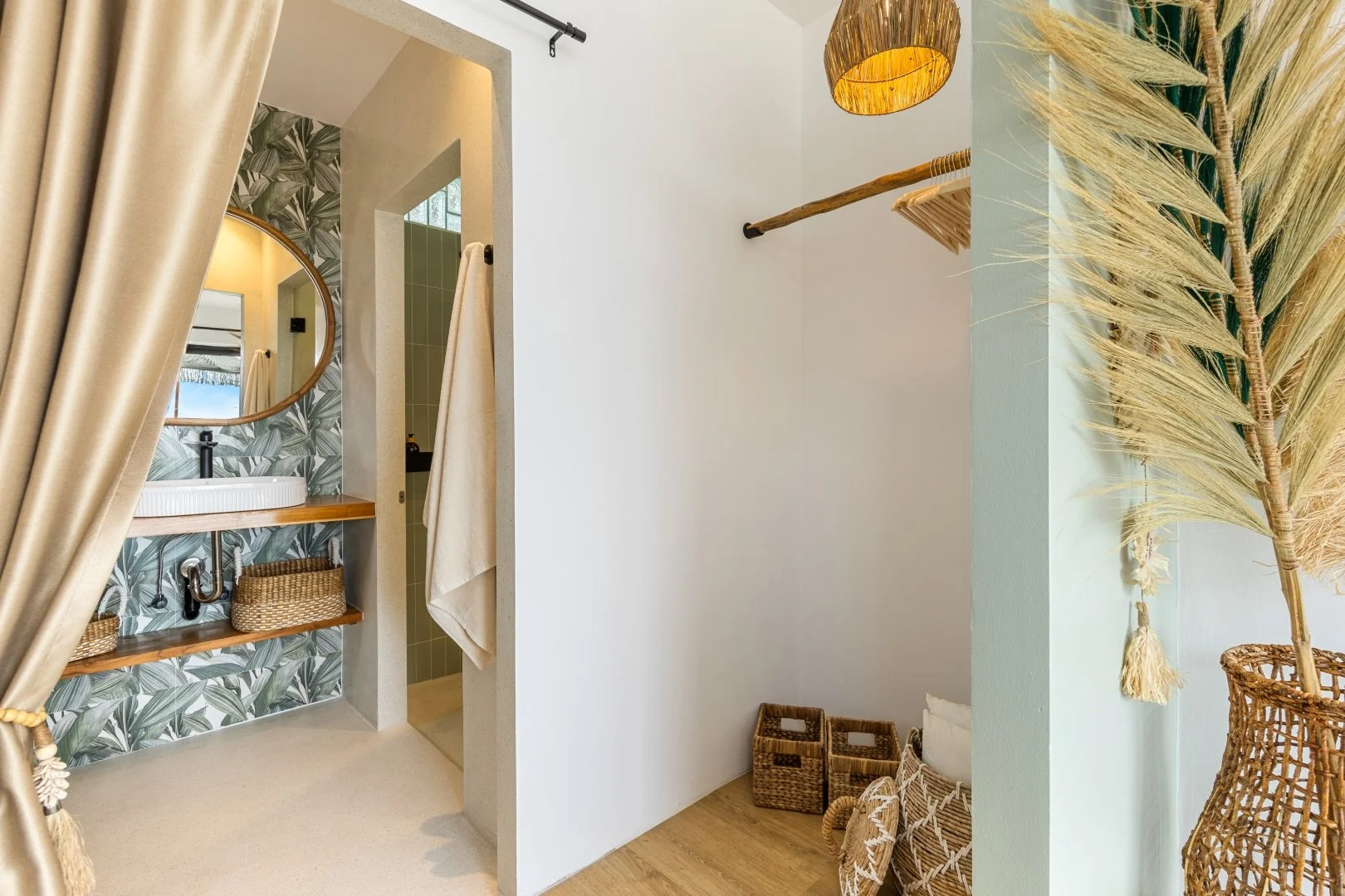 Villa Lilly of the Valley - May 2025 (25).jpg