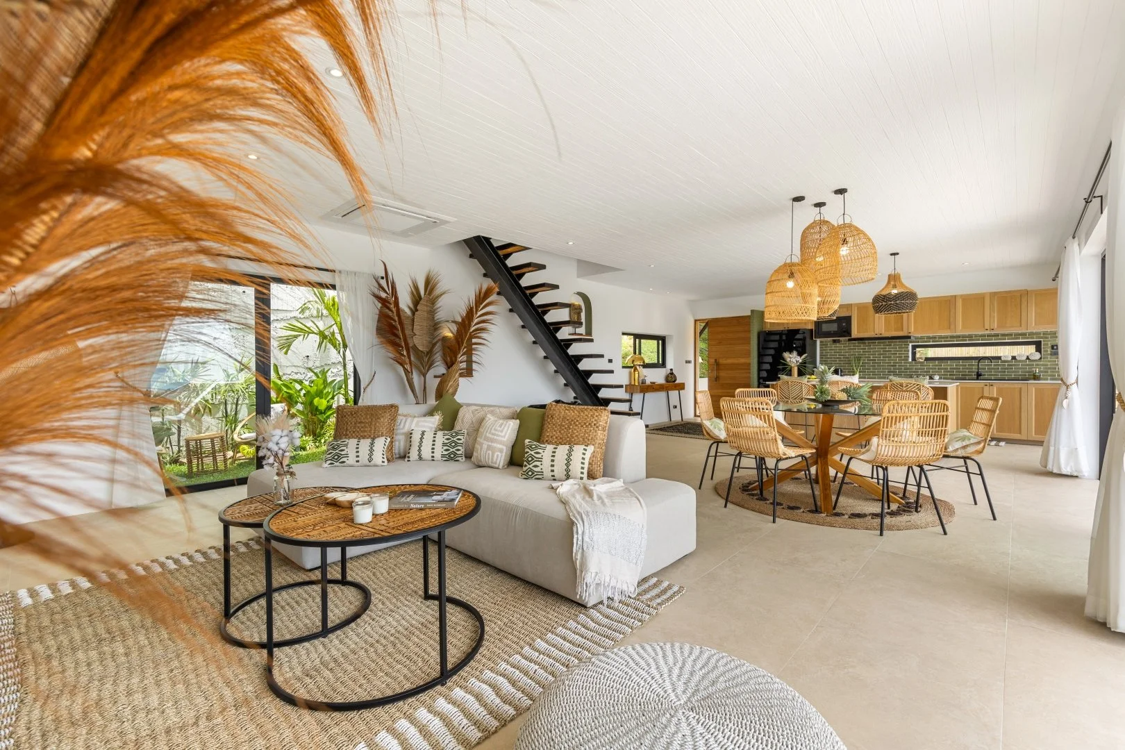 Villa Lilly of the Valley - May 2025 (34).jpg