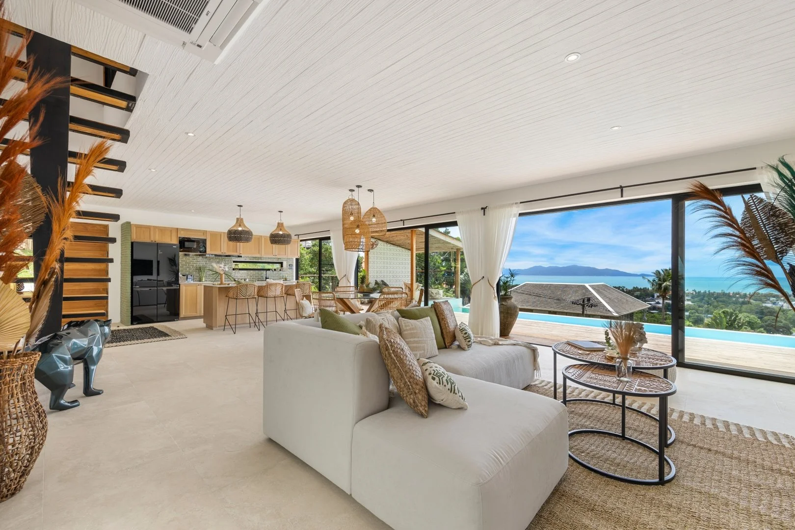 Villa Lilly of the Valley - May 2025 (41).jpg