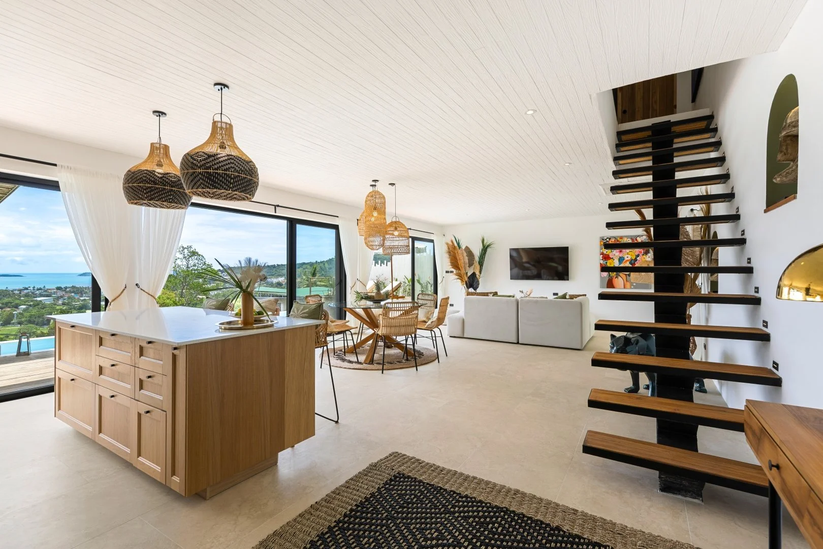 Villa Lilly of the Valley - May 2025 (51).jpg