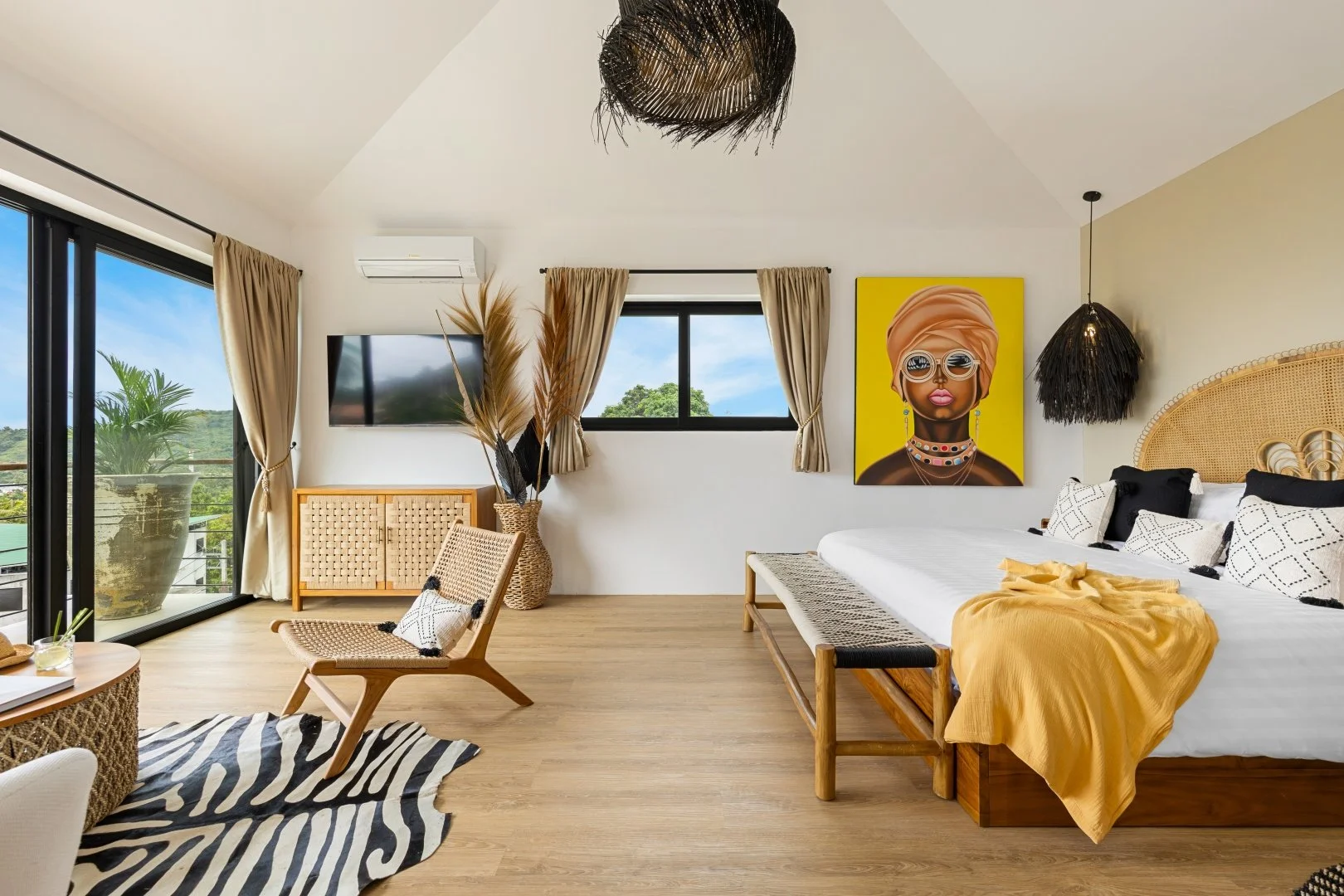 Villa Lilly of the Valley - May 2025 (85).jpg