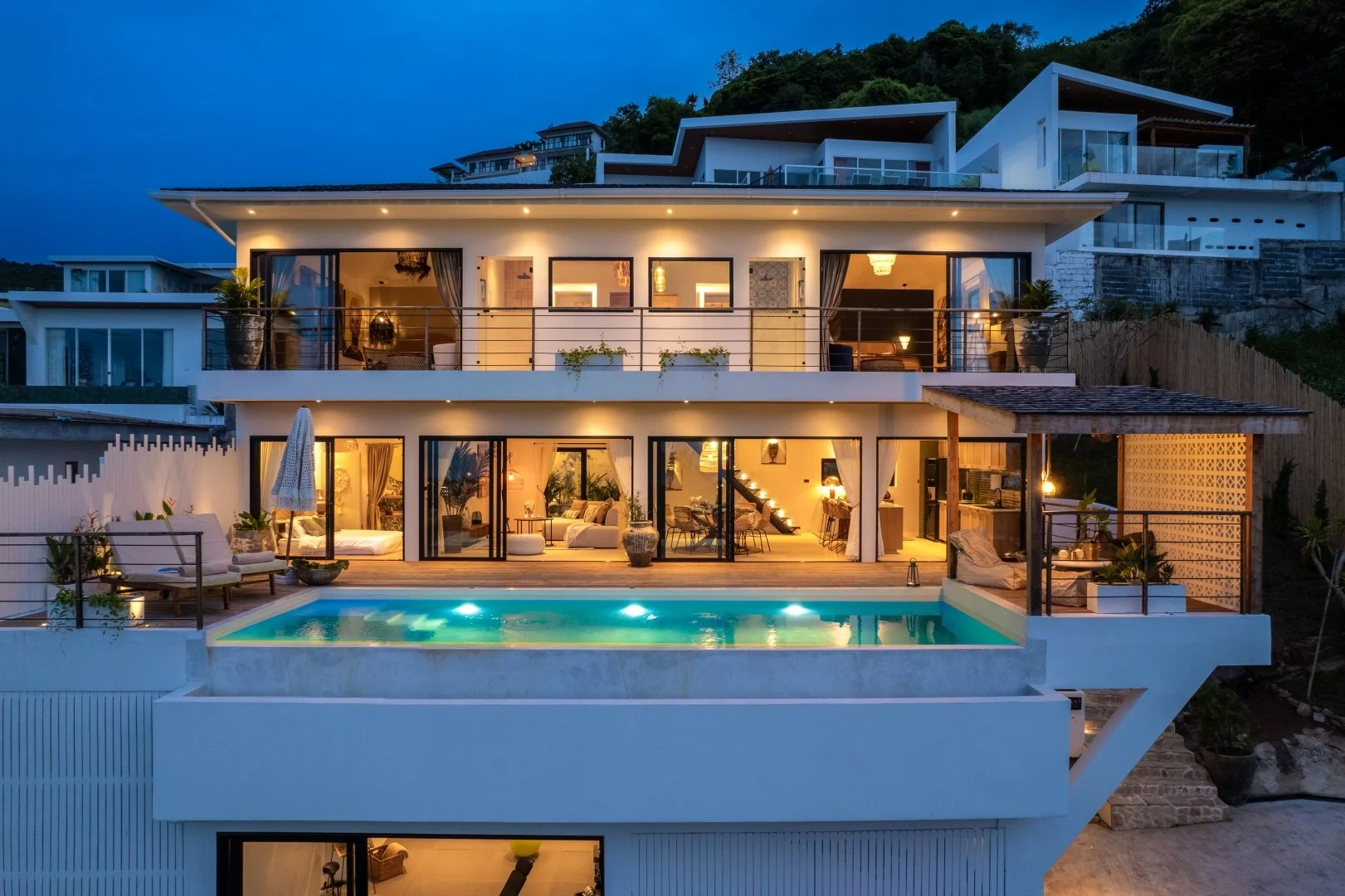 Villa Lilly of the Valley - May 2025 (130).jpg