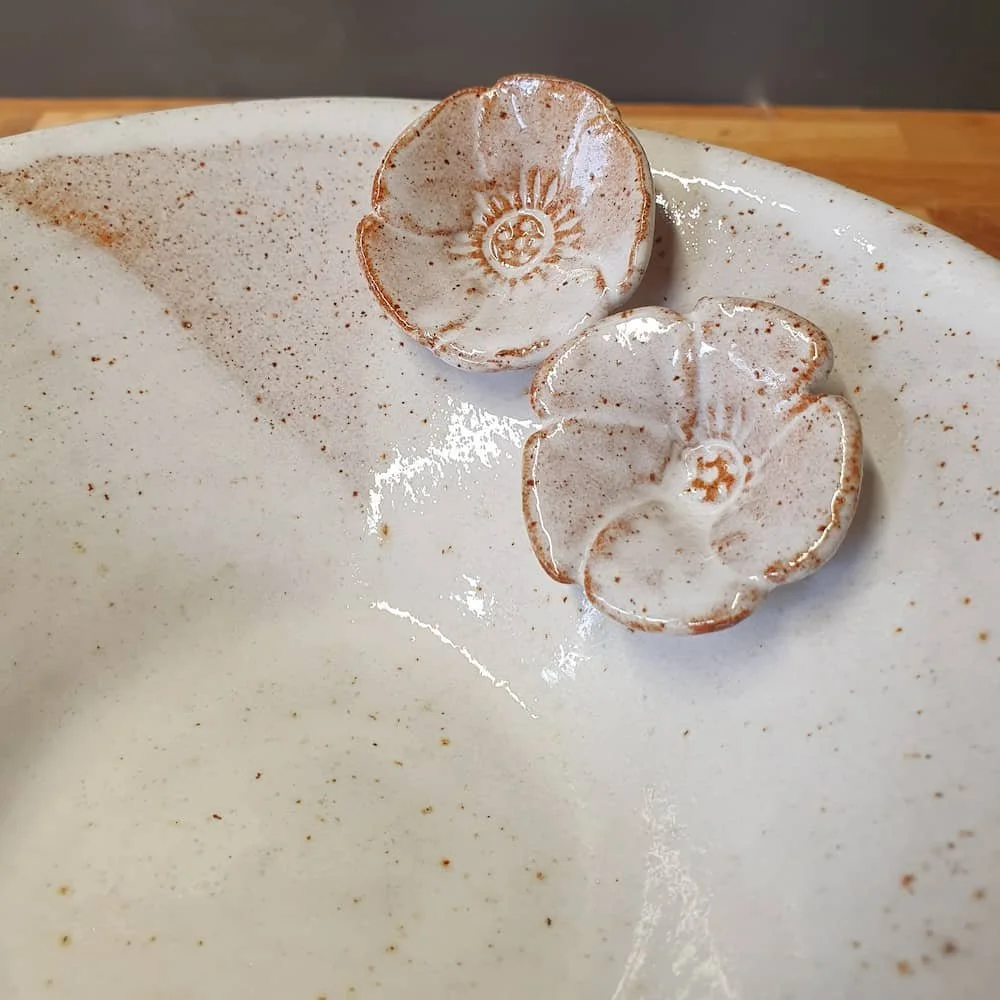 White bowl with 3d poppy