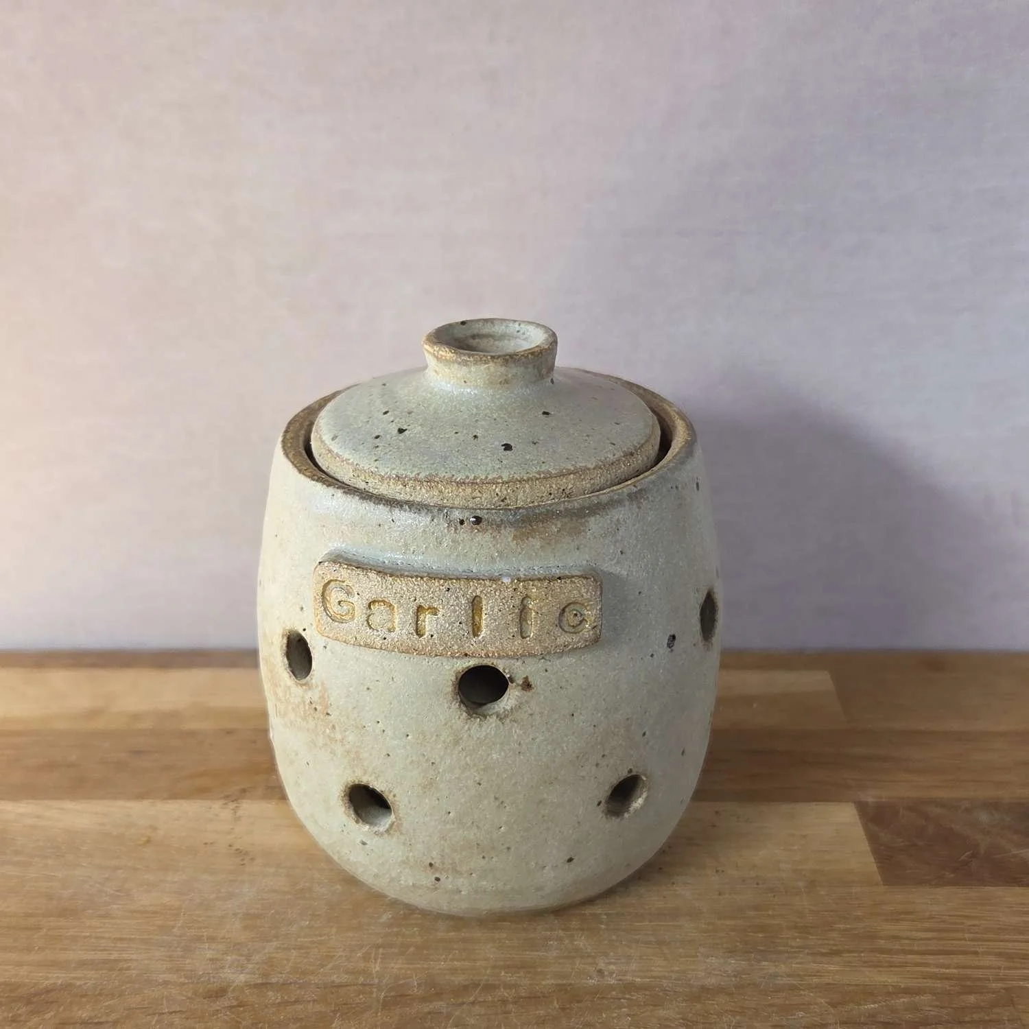 Stoneware Pottery Garlic Keeper