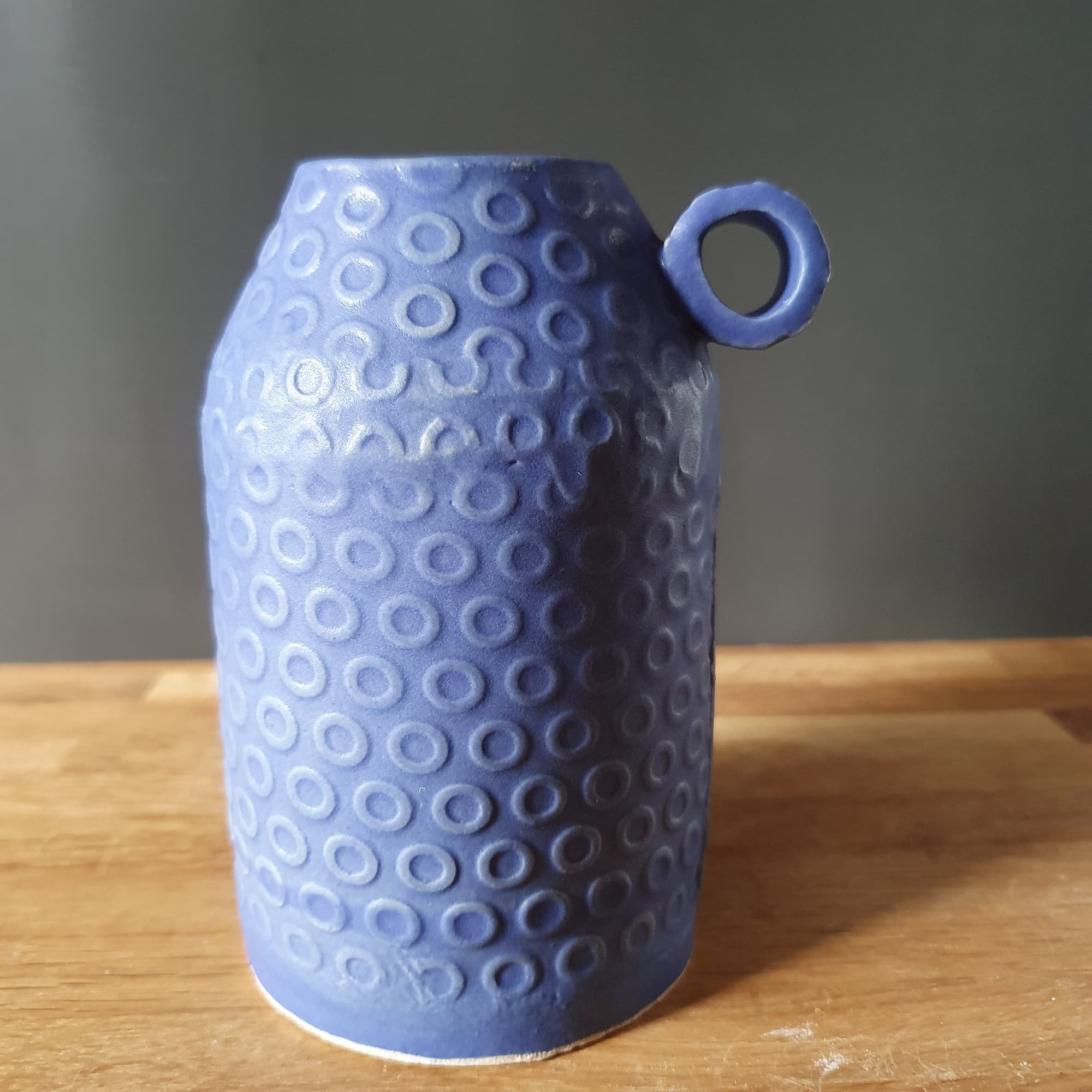 side loop vase.jpeg