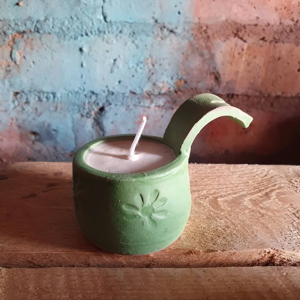 Green ceramic tealight