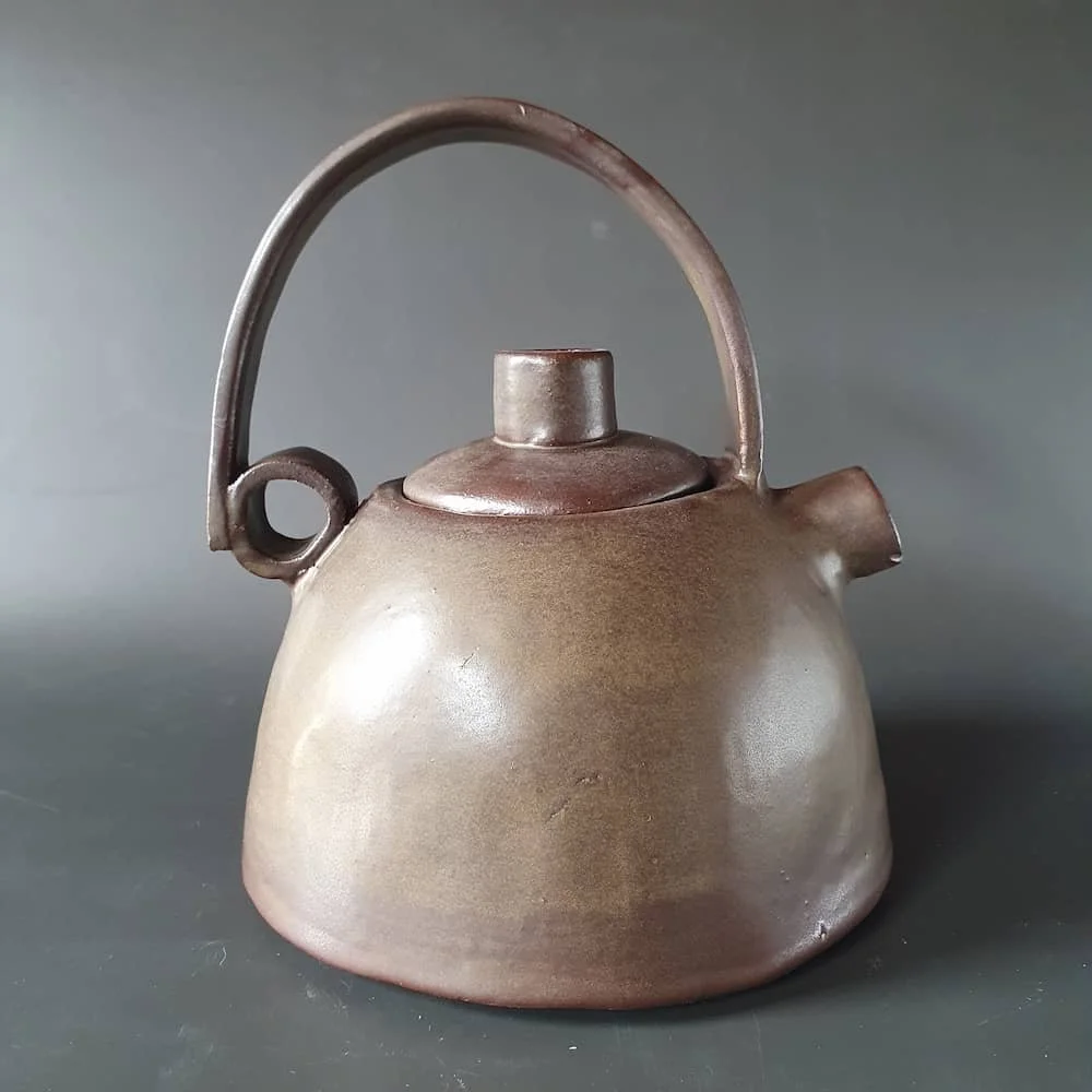Stoneware teapot ornament
