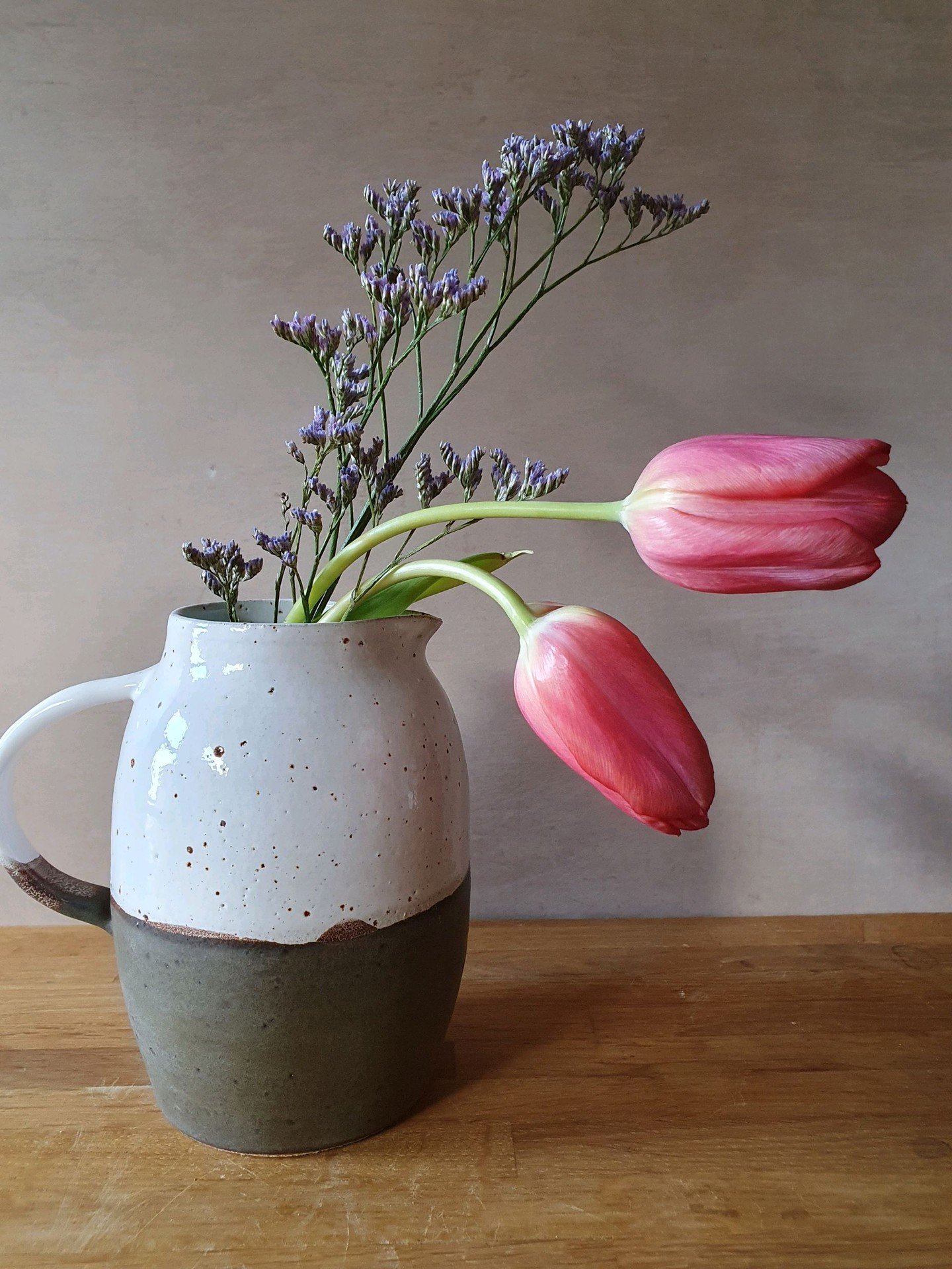 Brown and white speckled jug, perfectly rustic 🌿

#handmadepottery #simplebeauty #potterylife
