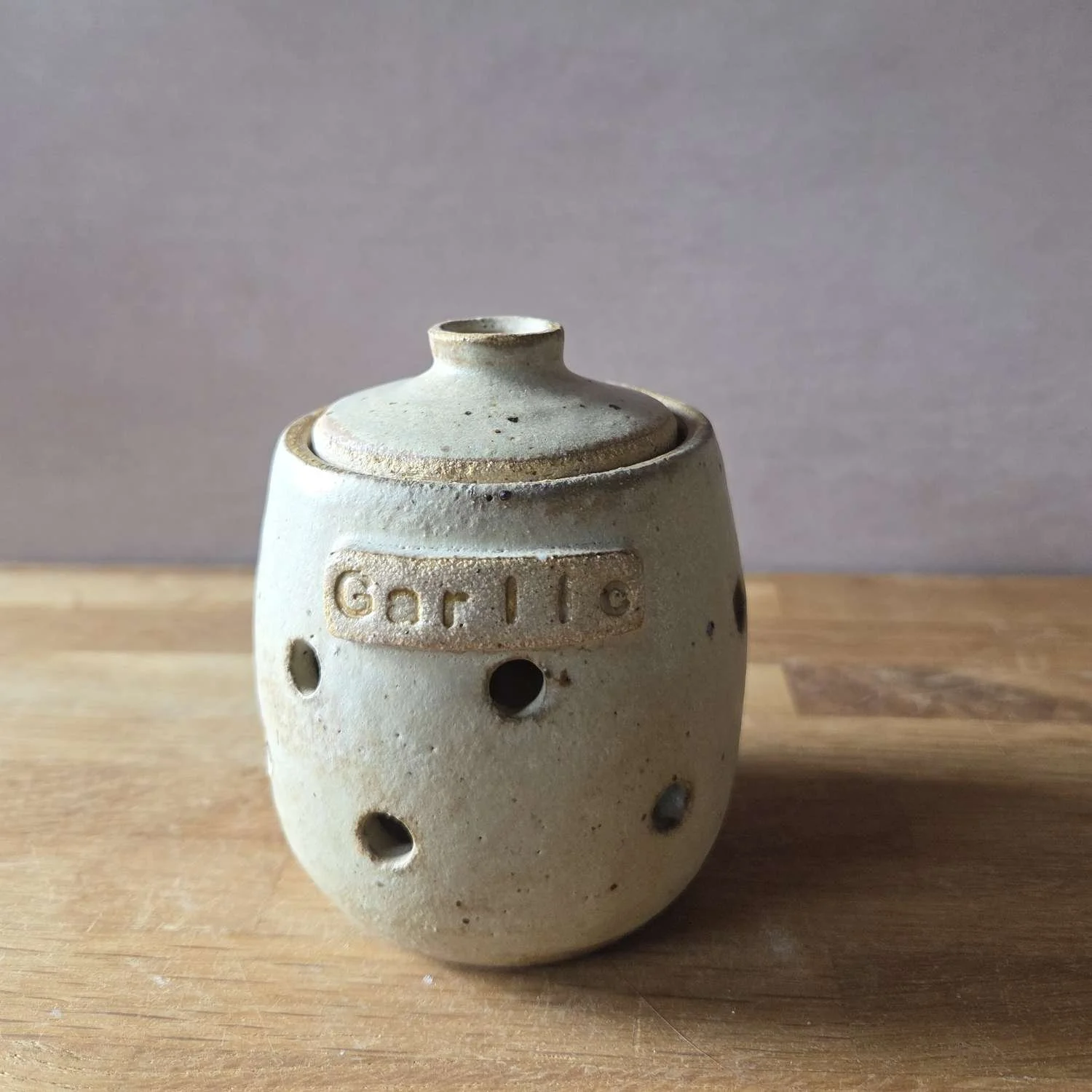 Stoneware Pottery Garlic Keeper