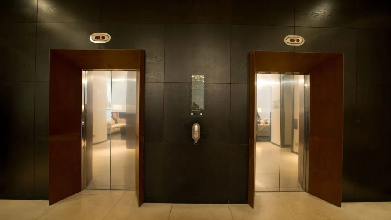 passenger-lift4-1280x720.jpg