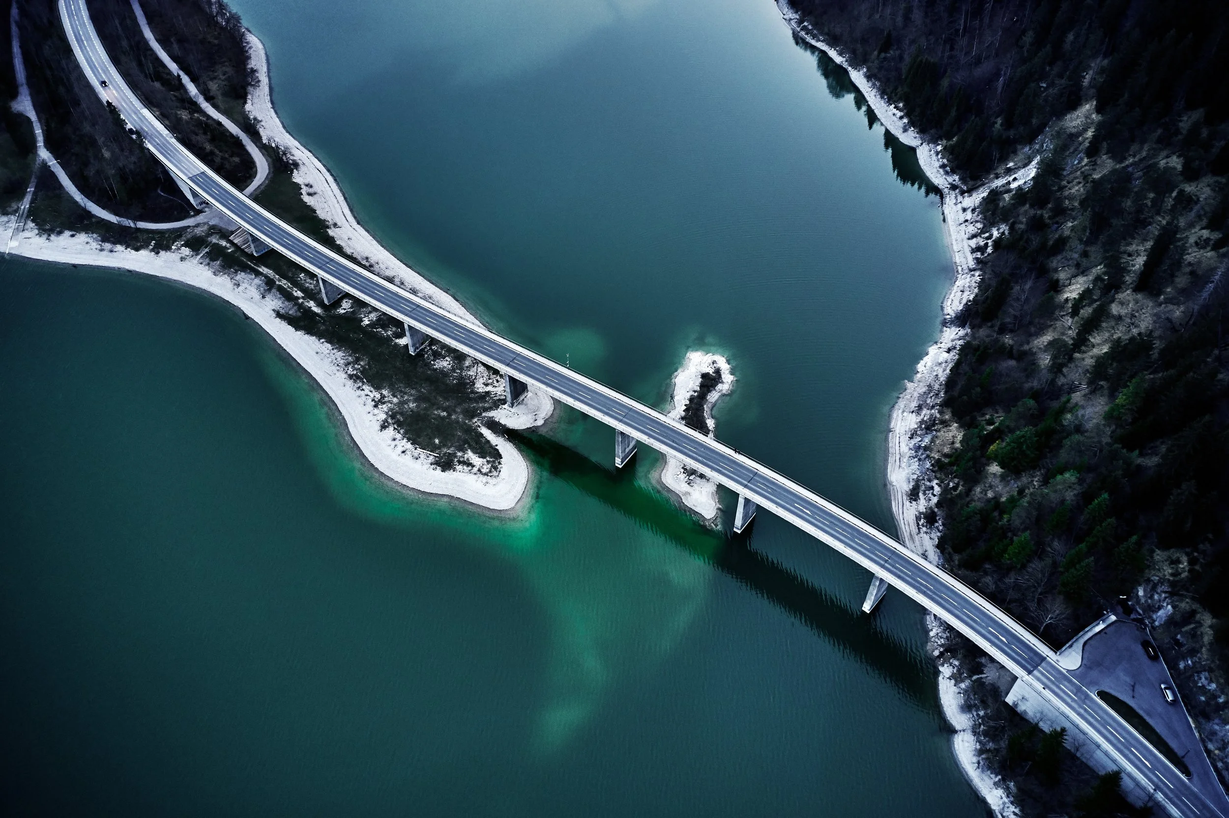Climpath equips institutions with actionable strategies to advance climate commitments.