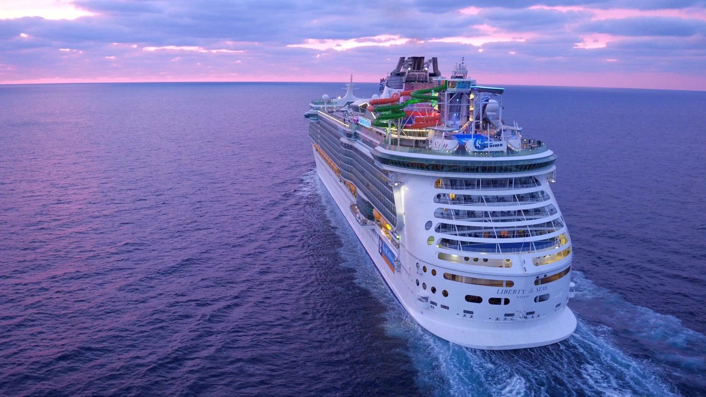 Your next vacation is calling, and Liberty of the Seas is answering! There are endless ways to fill your days between scenery scoping and whoa-worthy memory making. 🚢 Explore thrilling slides, ice-cool shows, and culinary delights. Your adventure-pa