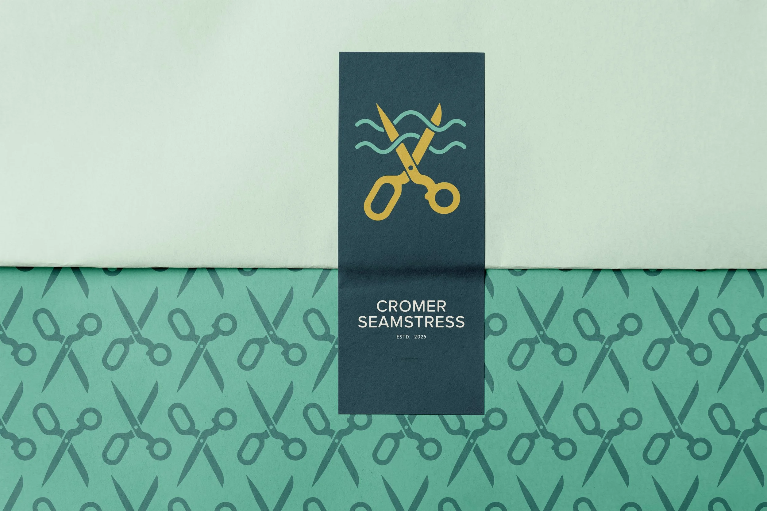 Free Wrapping Paper Mockup_V5.jpg