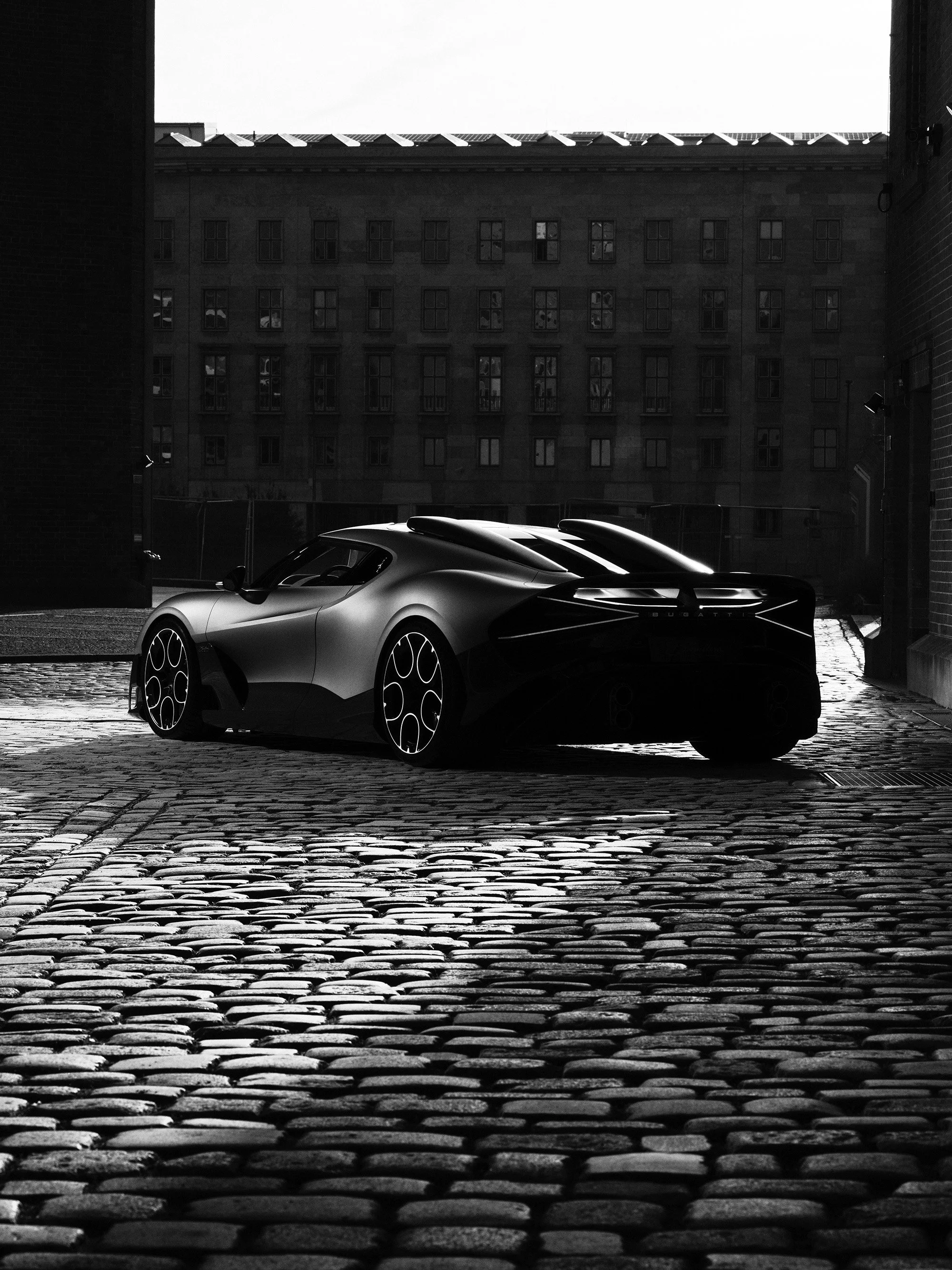 RR_Bugatti_EWERK0351_F1.jpg