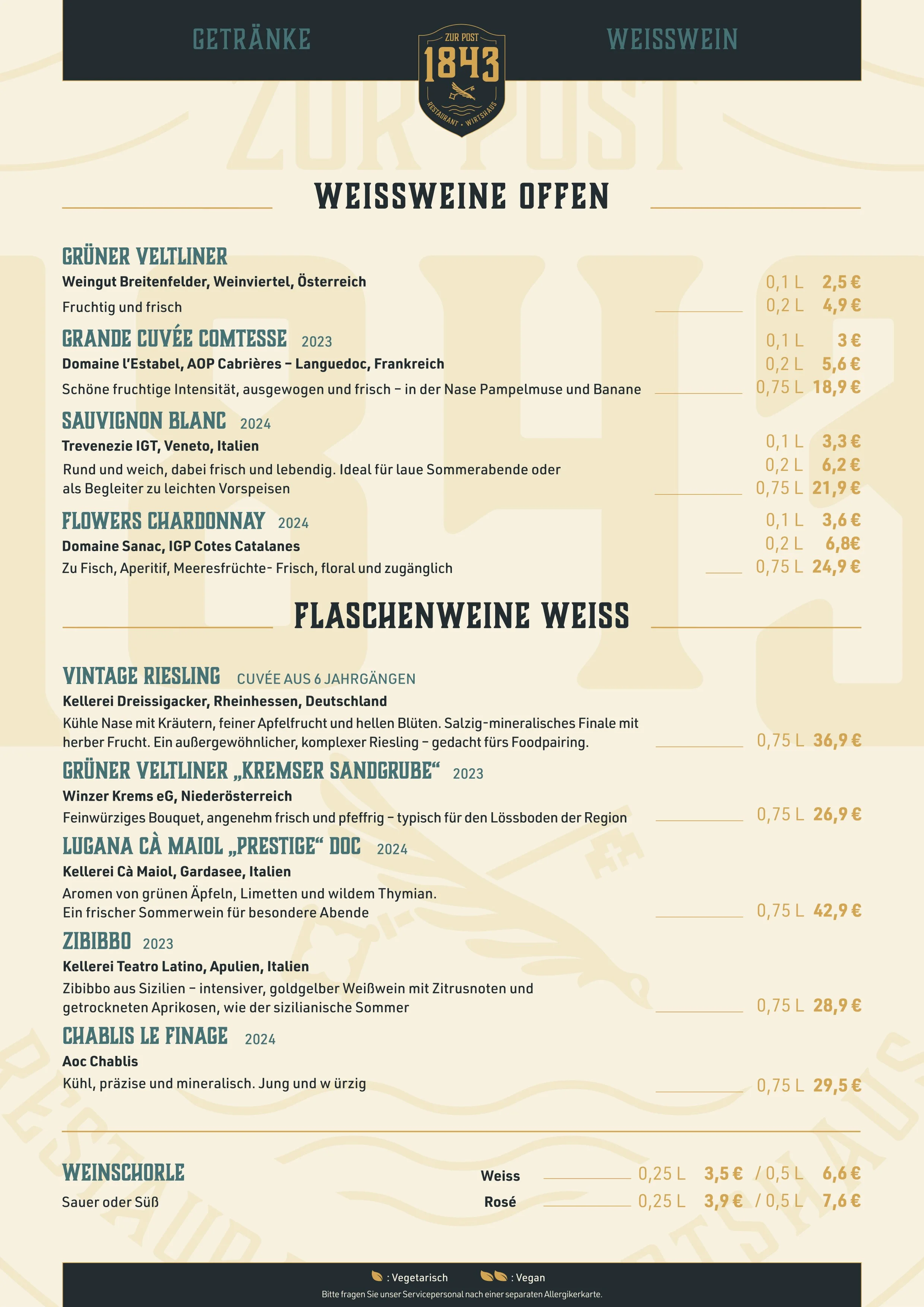 Getränkekarte mit Weißweinen, einschließlich Grüner Veltliner, Grande Cuvée Comtesse, Sauvignon Blanc, Grauburgunder, Vintage Riesling, Grüner Veltliner 'Krems Sandgrube', Lugana Cà Maiol, Zibibbo sowie Weinchorle. Preise und Beschreibungen der Weine auf Deutsch.