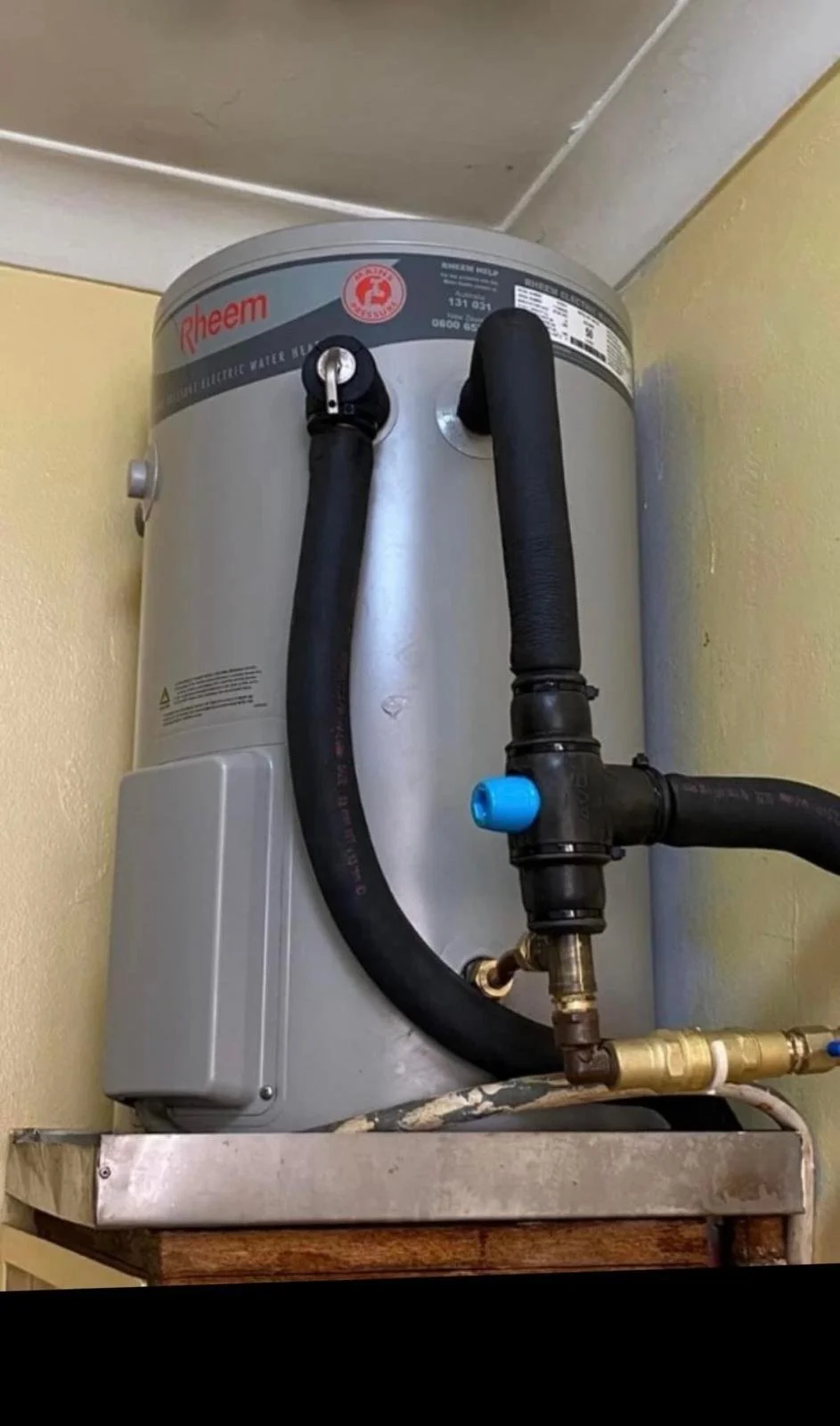 WhatsApp Image 2025-05-15 at 21.56.28 (11).jpeg