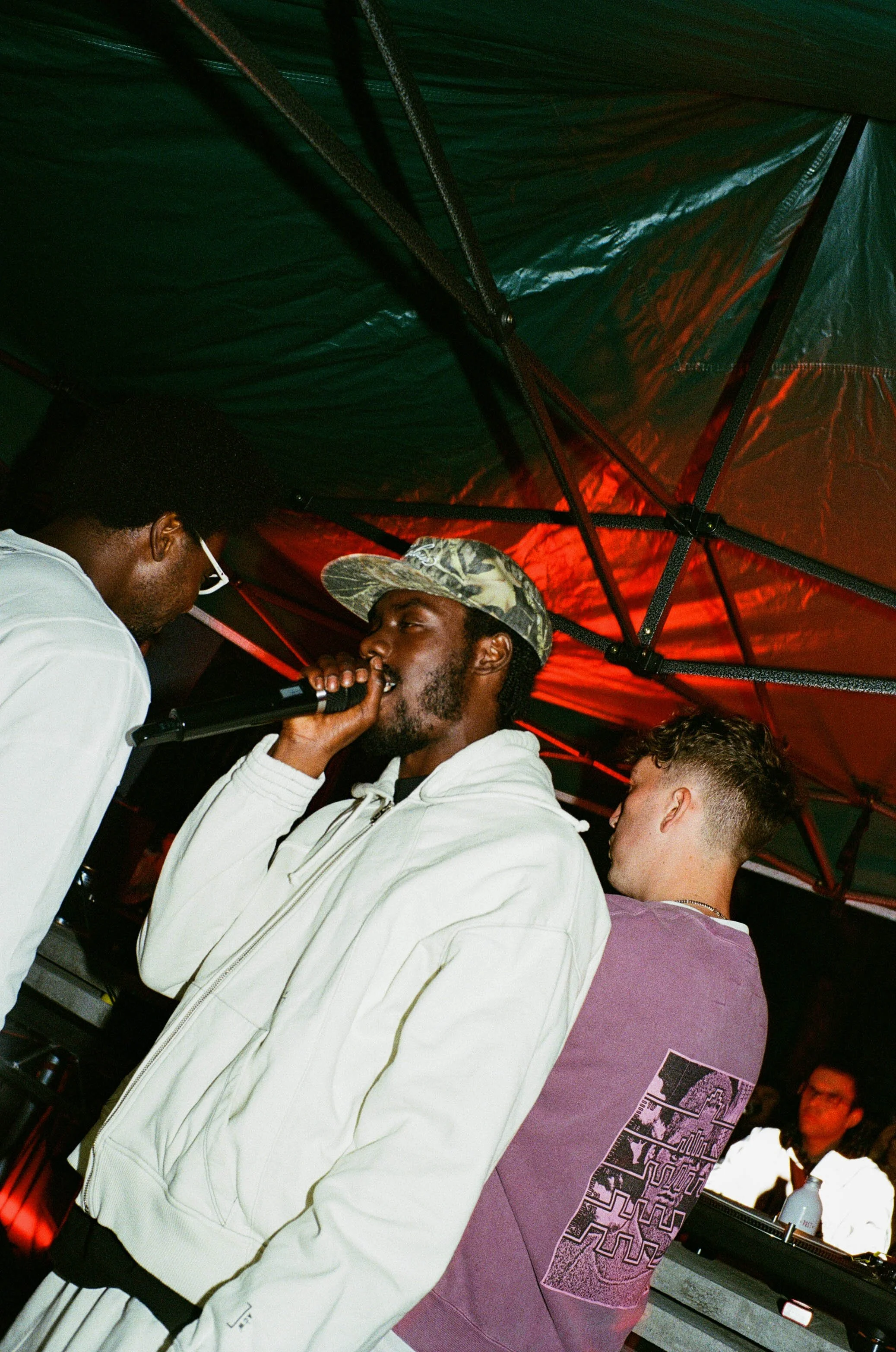 BW.ANALOGUE-98.jpg