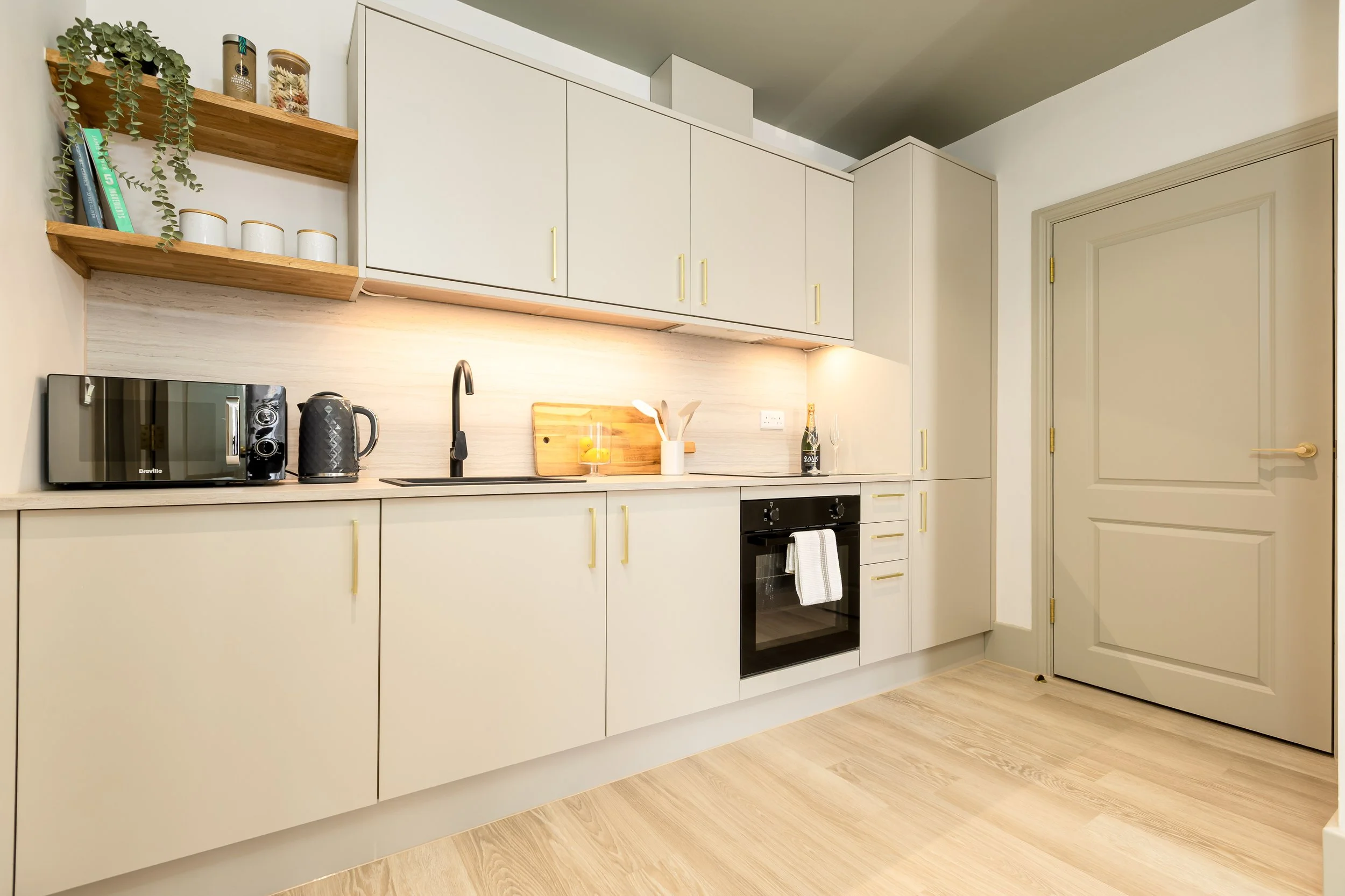 4 Hinton Rd 18.07.25--13.jpg