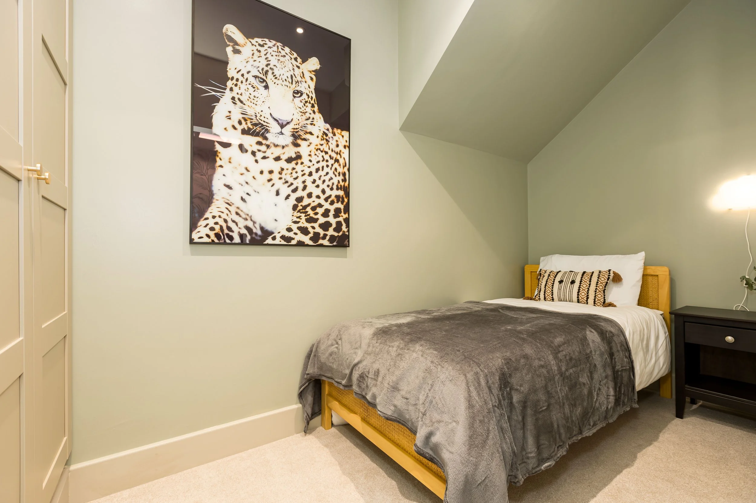 4 Hinton Rd 13.06.25--19.jpg