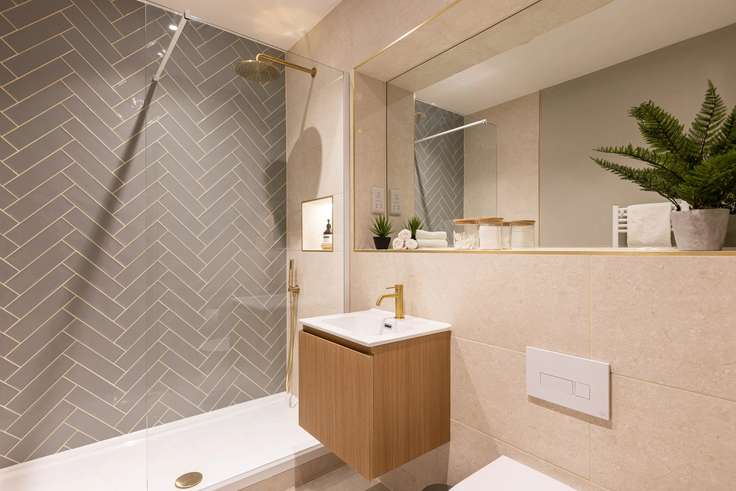 4 Hinton Rd 13.06.25-9979.jpg