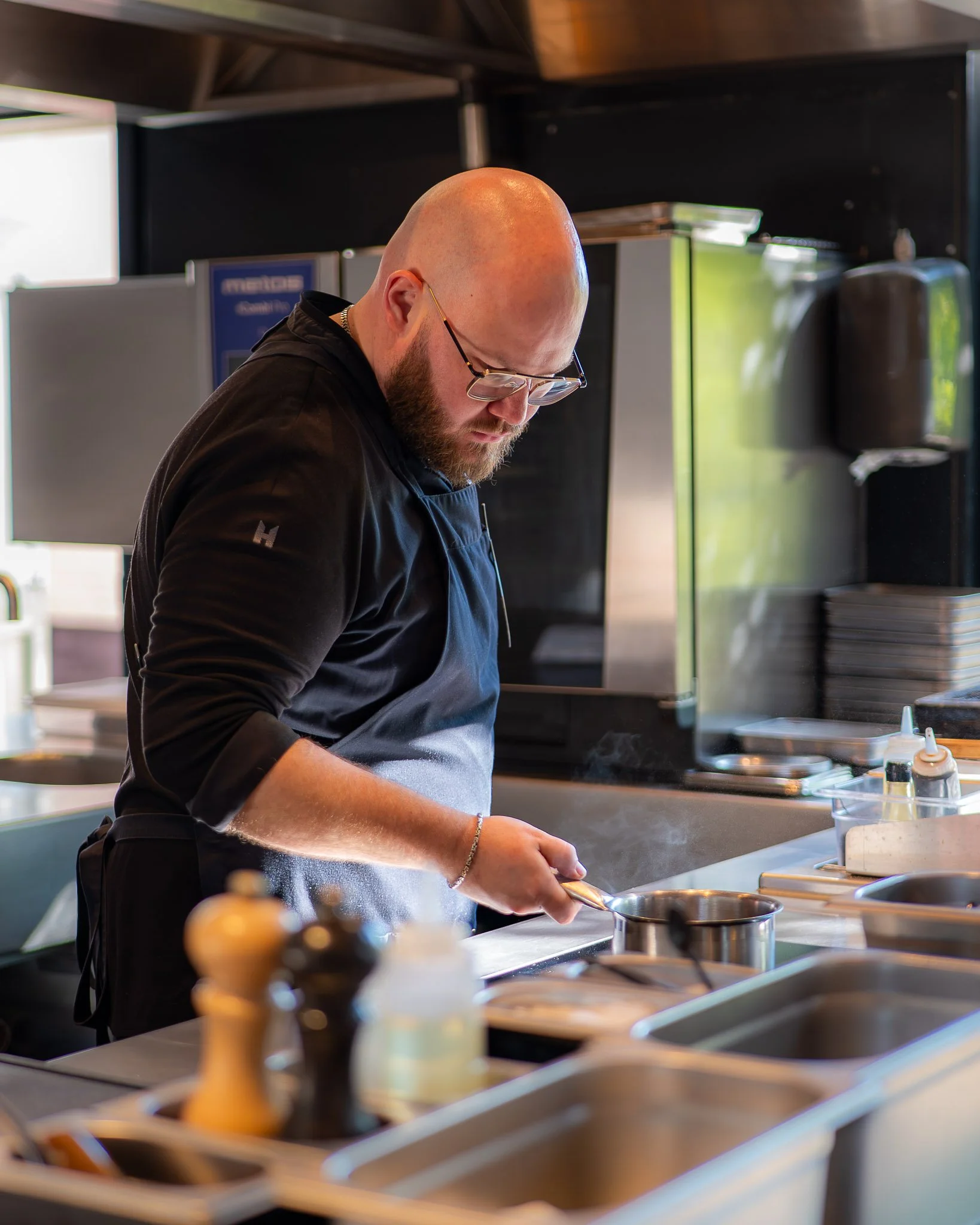Joey van Heesbeen, sterrenchef bij Michelinrestaurant 1857 - Chefs in het Bos festival 2026.