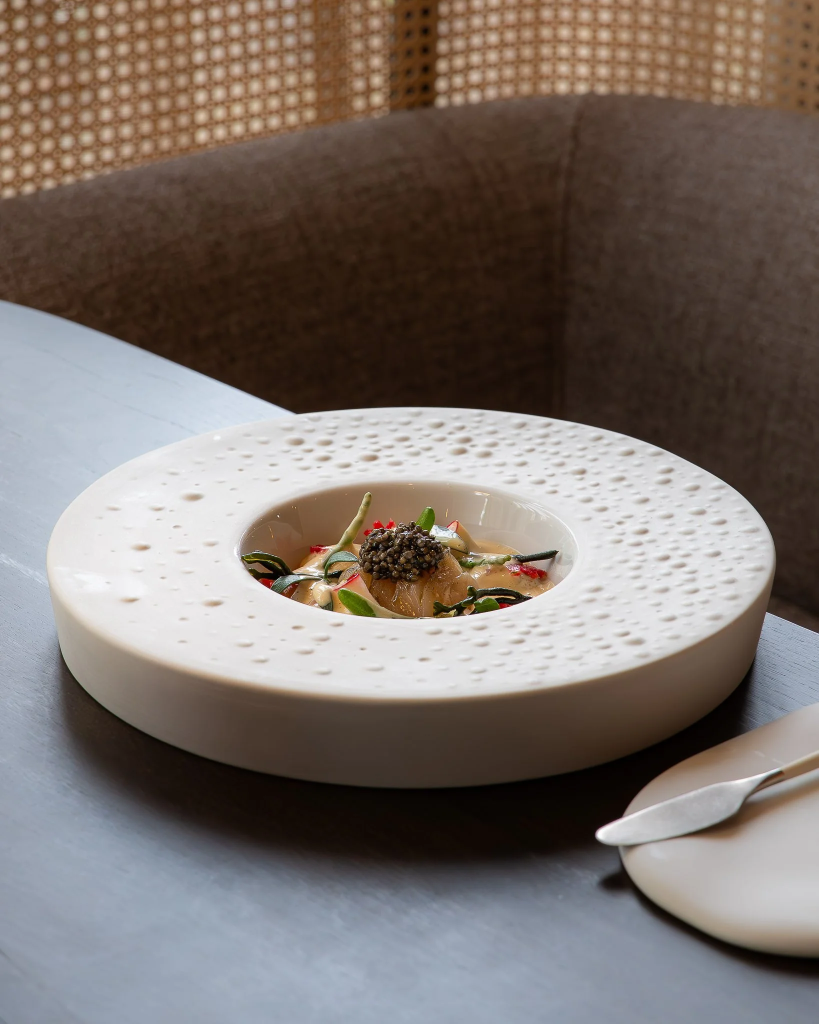 De signature dish van Joey Stinissen, sterrenchef bij Michelinrestaurant Zenith als voorproefje op het Roots of 2050 thema van Chefs in het Bos.