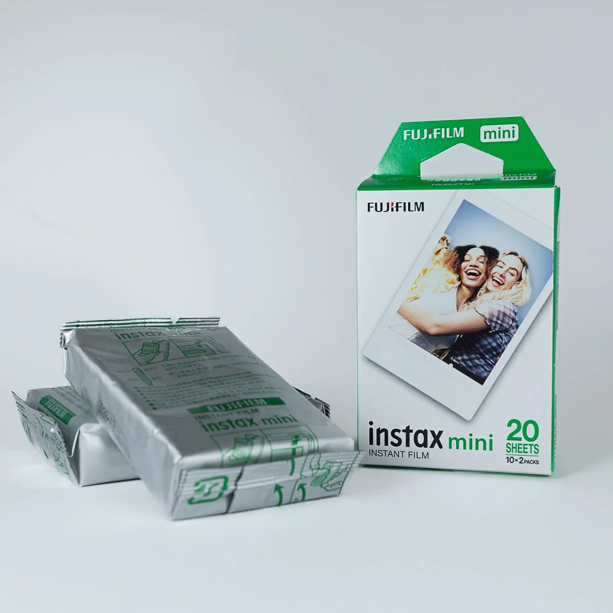Fujifilm-Instax-Film-Mini-2.jpg