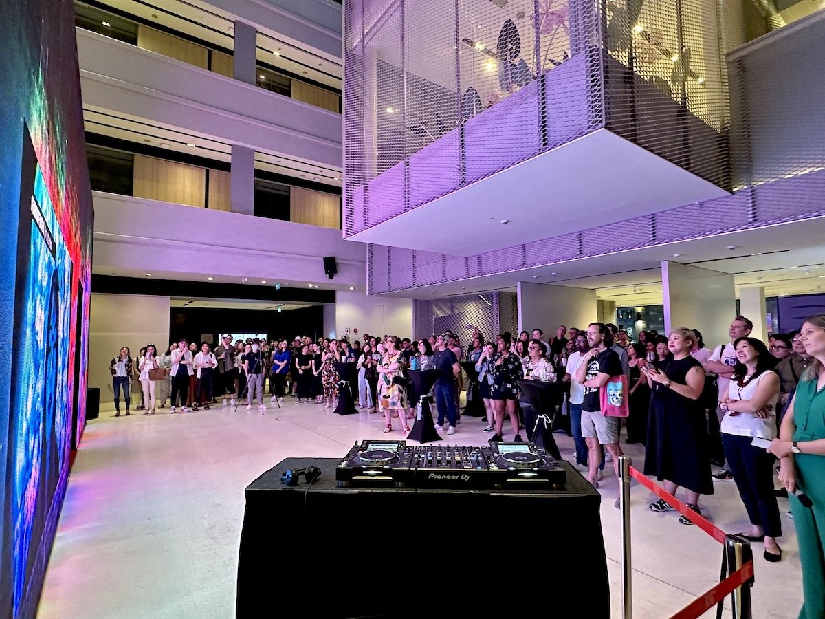 GIFFEST_OPENING_00008.jpeg
